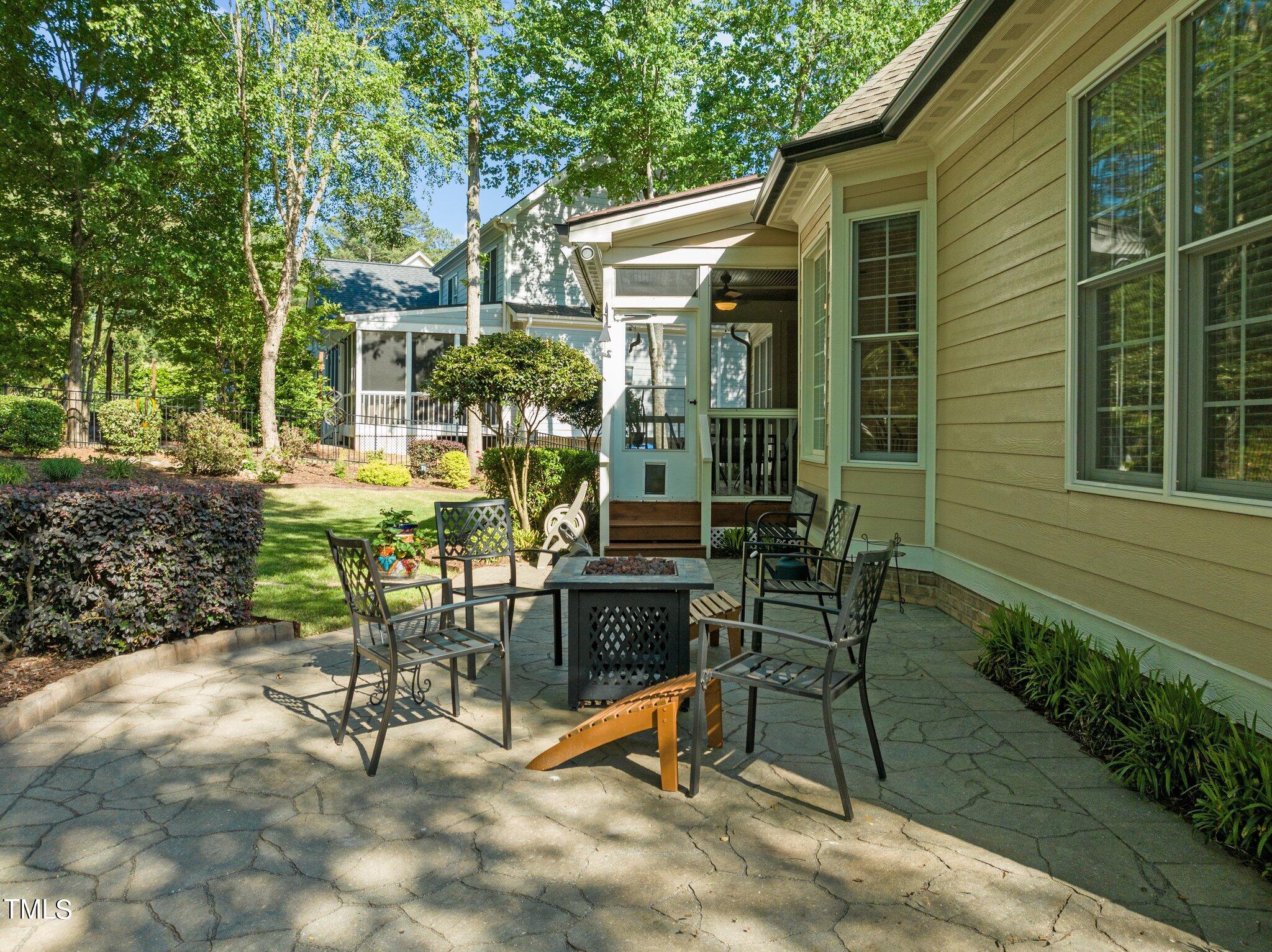 7321 Capulin Crest Drive