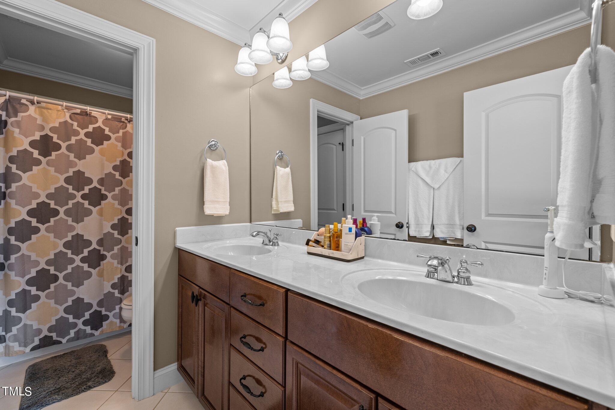 7321 Capulin Crest Drive