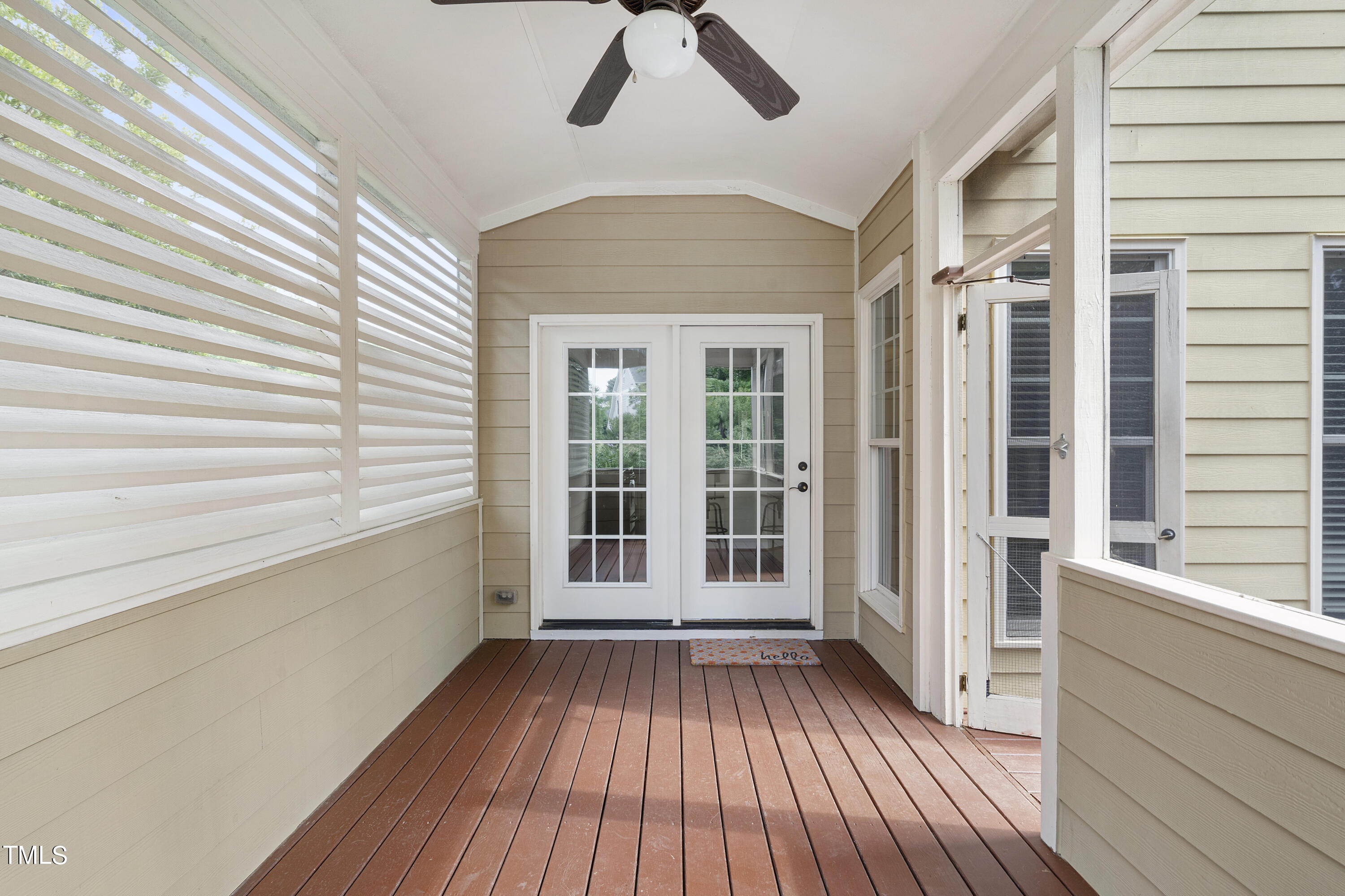 4300 Windsong Circle