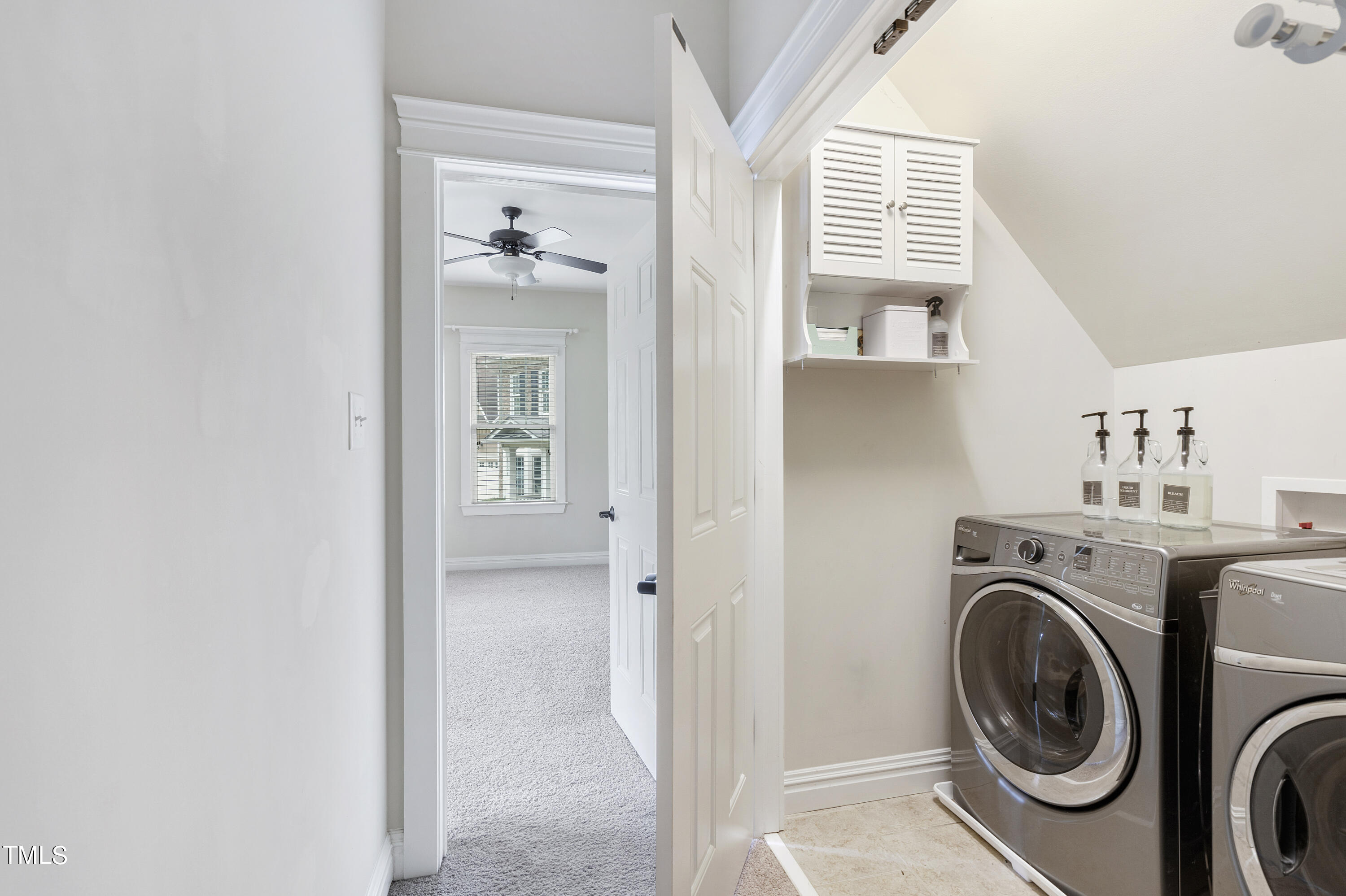 4300 Windsong Circle