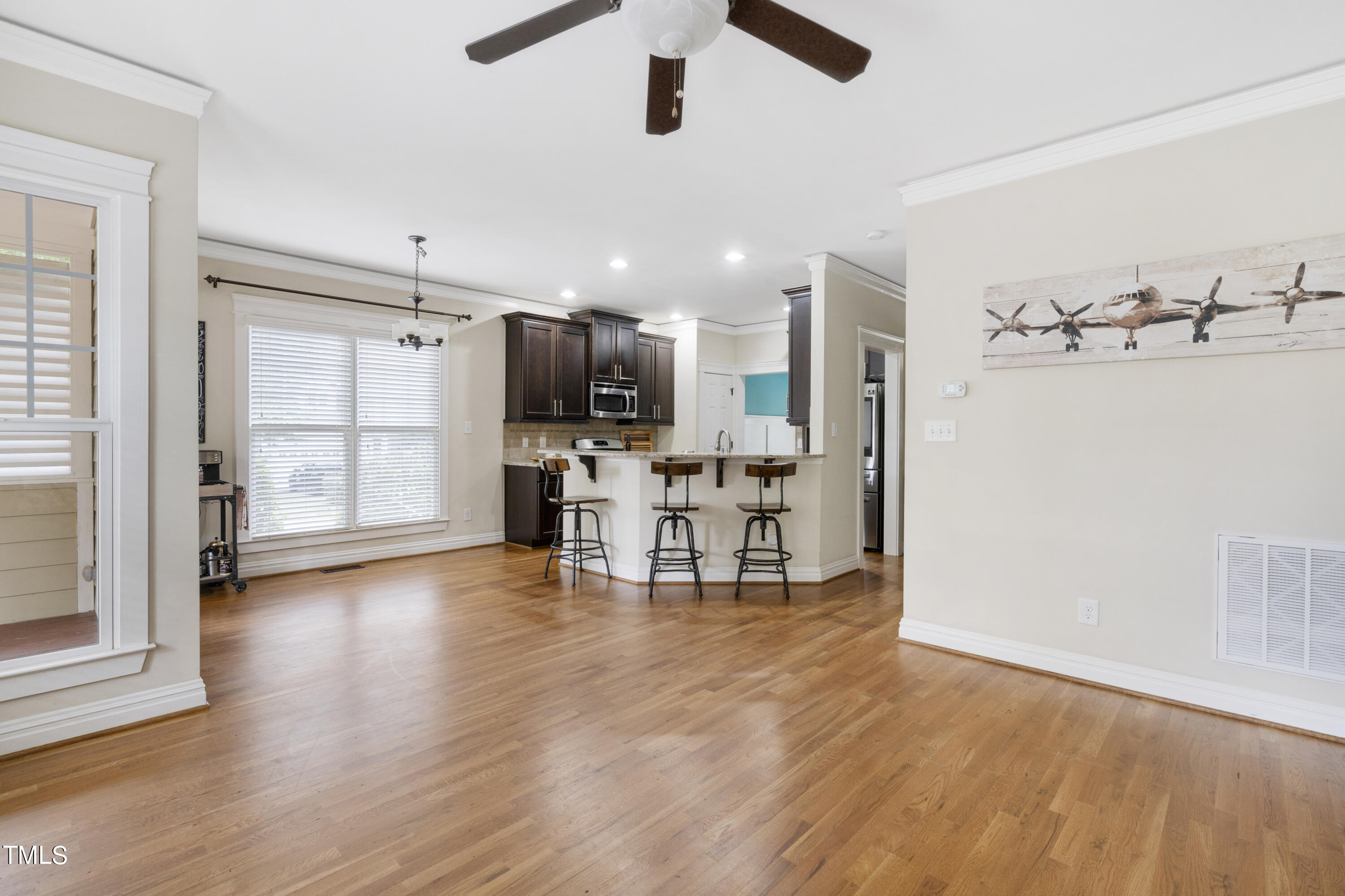 4300 Windsong Circle