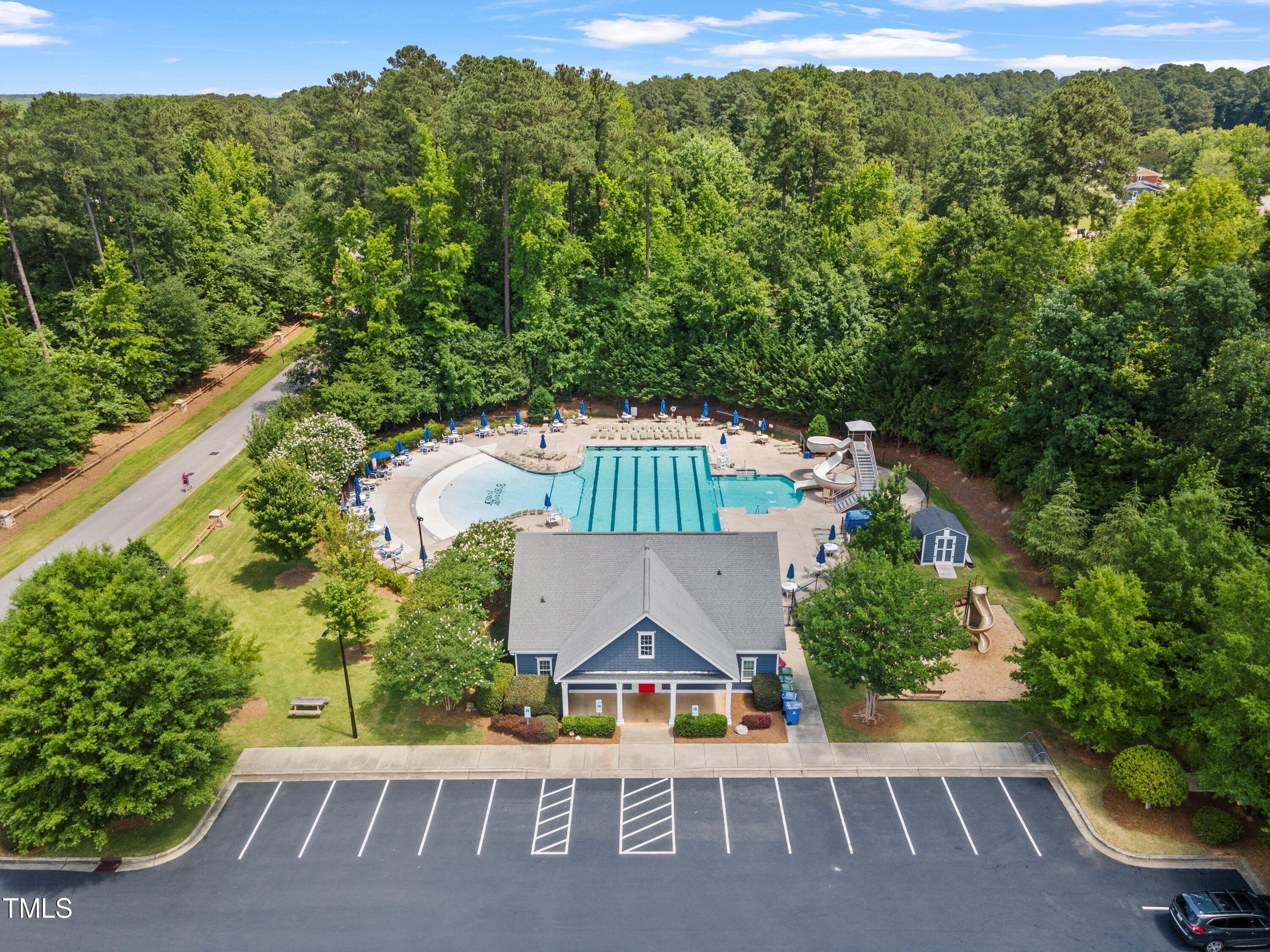 4300 Windsong Circle