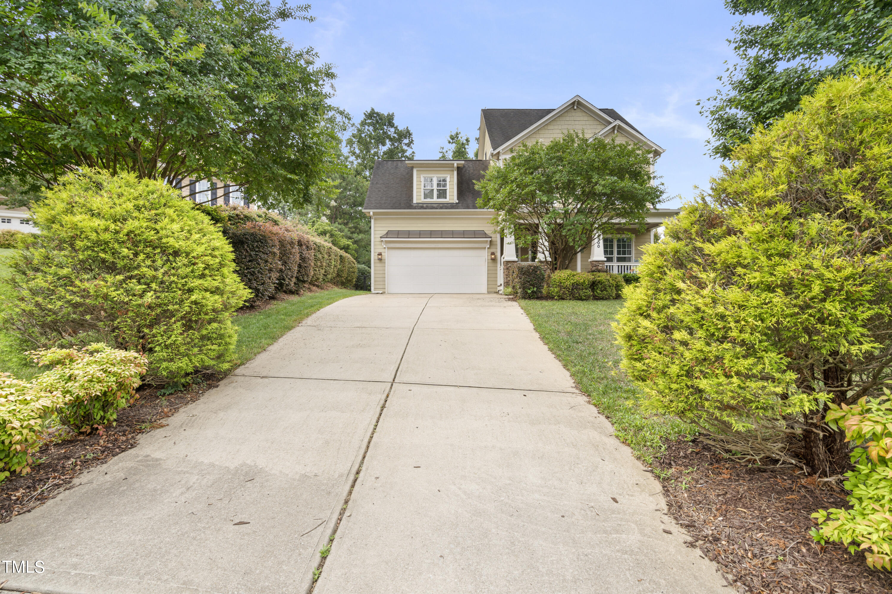 4300 Windsong Circle