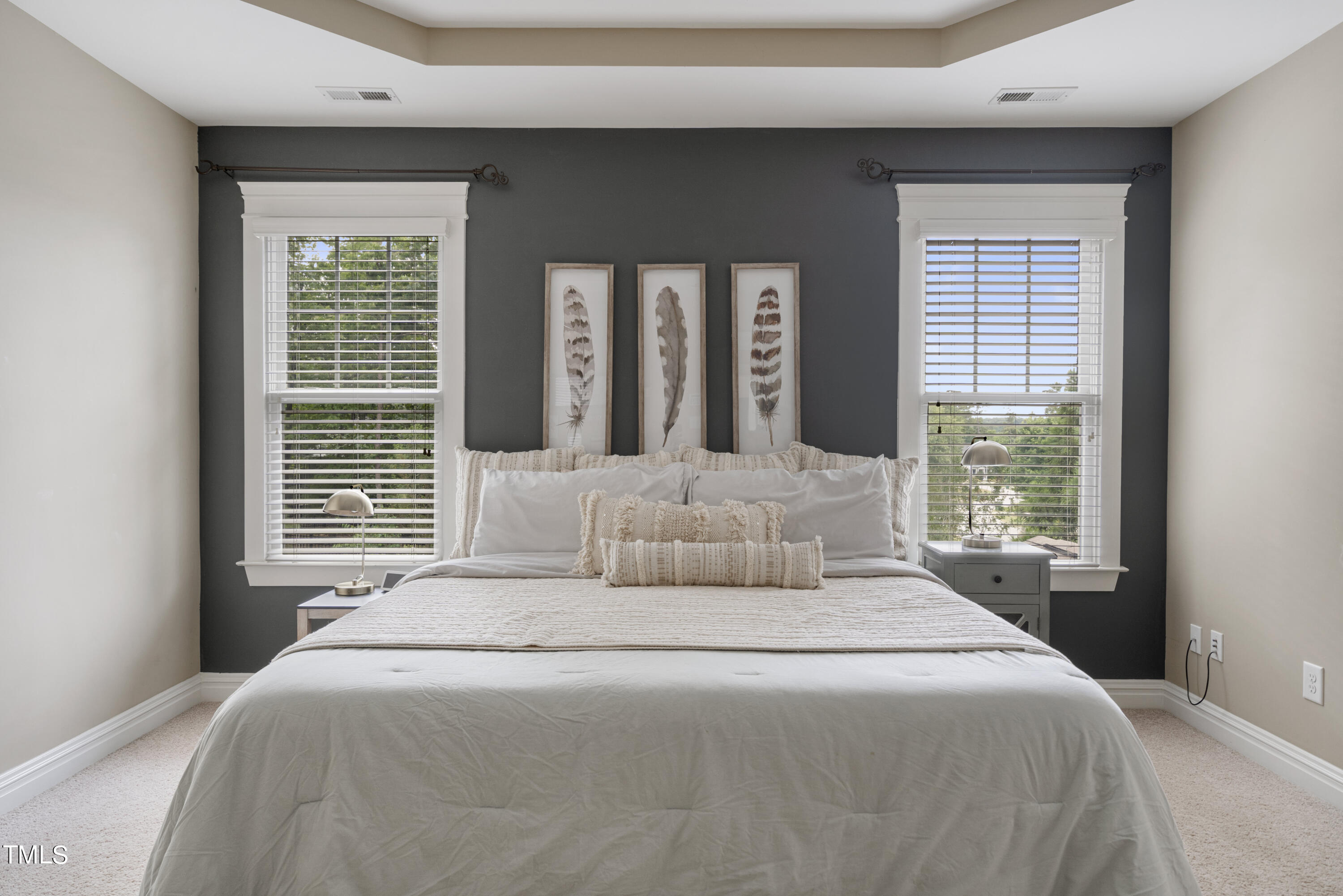 4300 Windsong Circle