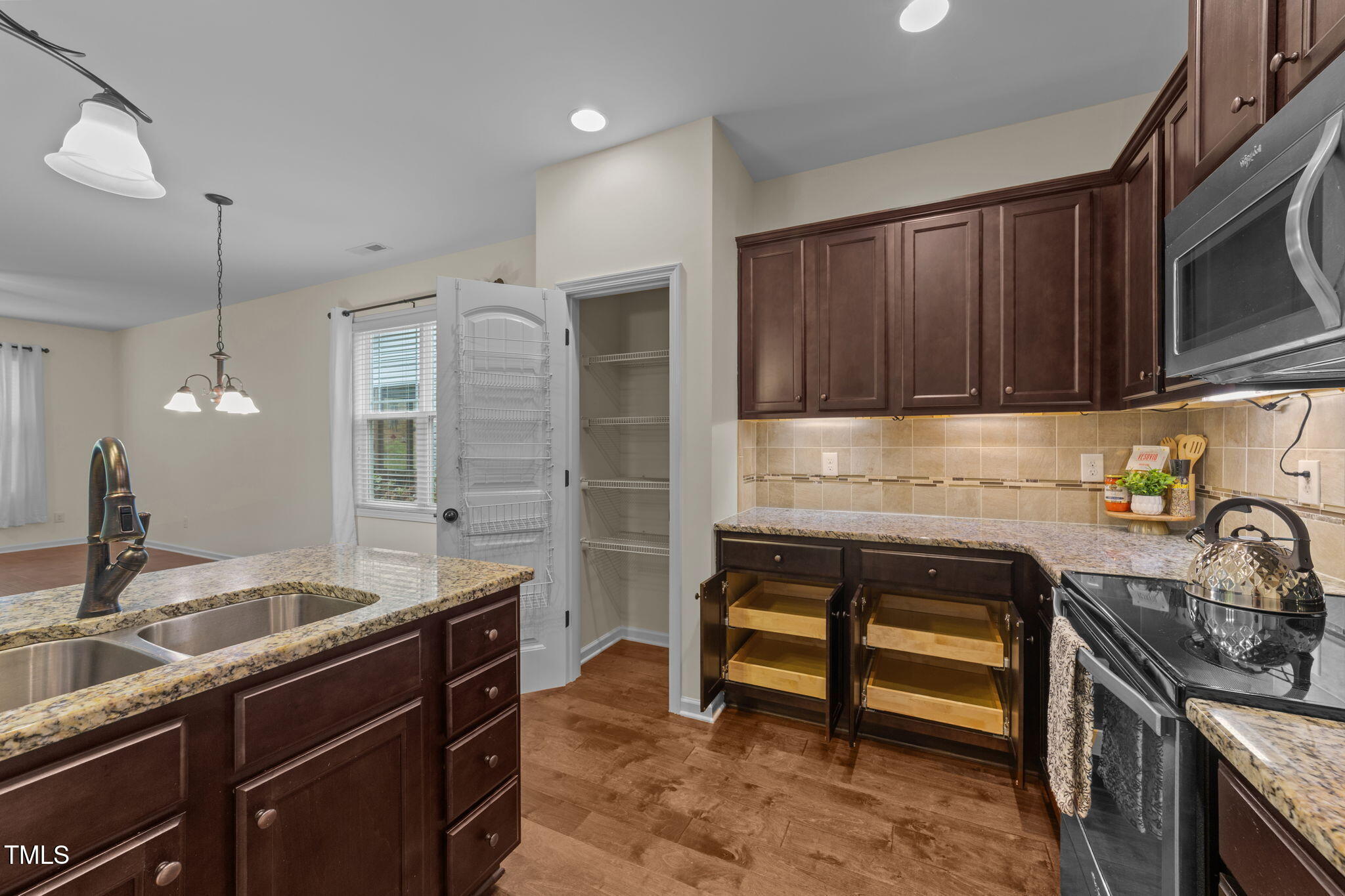 118 Balboa Parkway