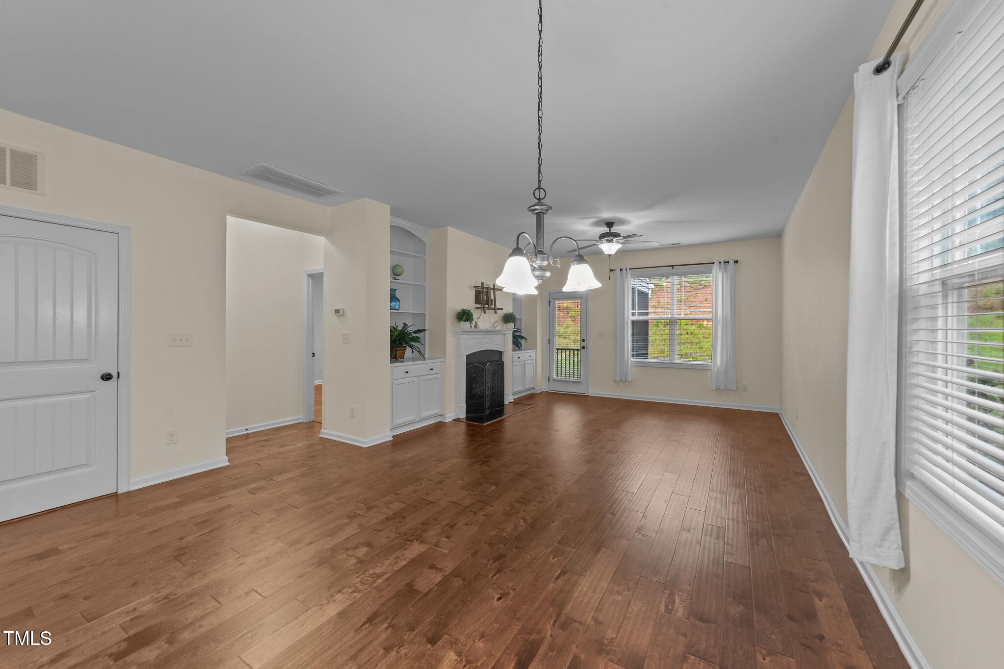 118 Balboa Parkway