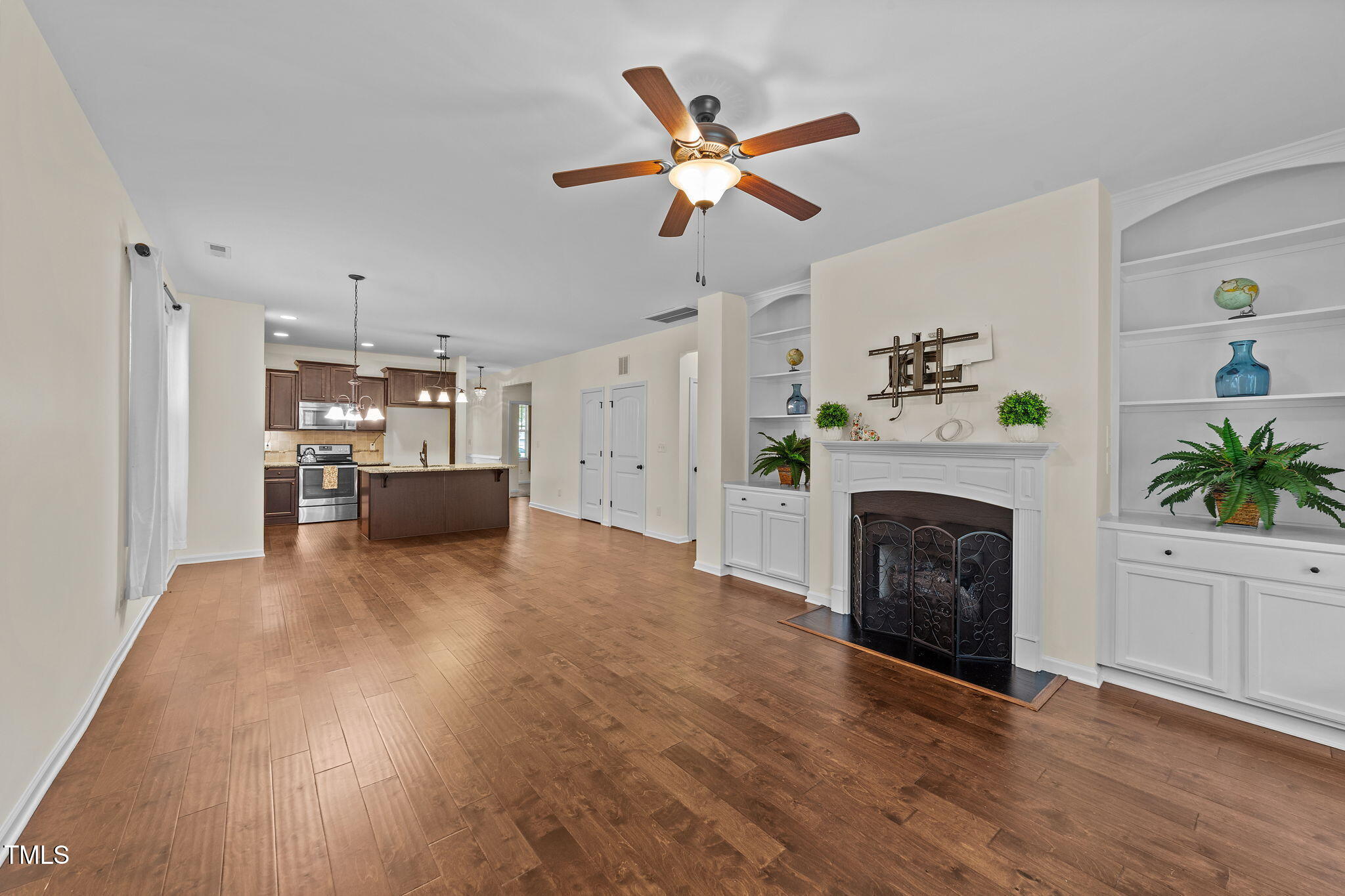 118 Balboa Parkway