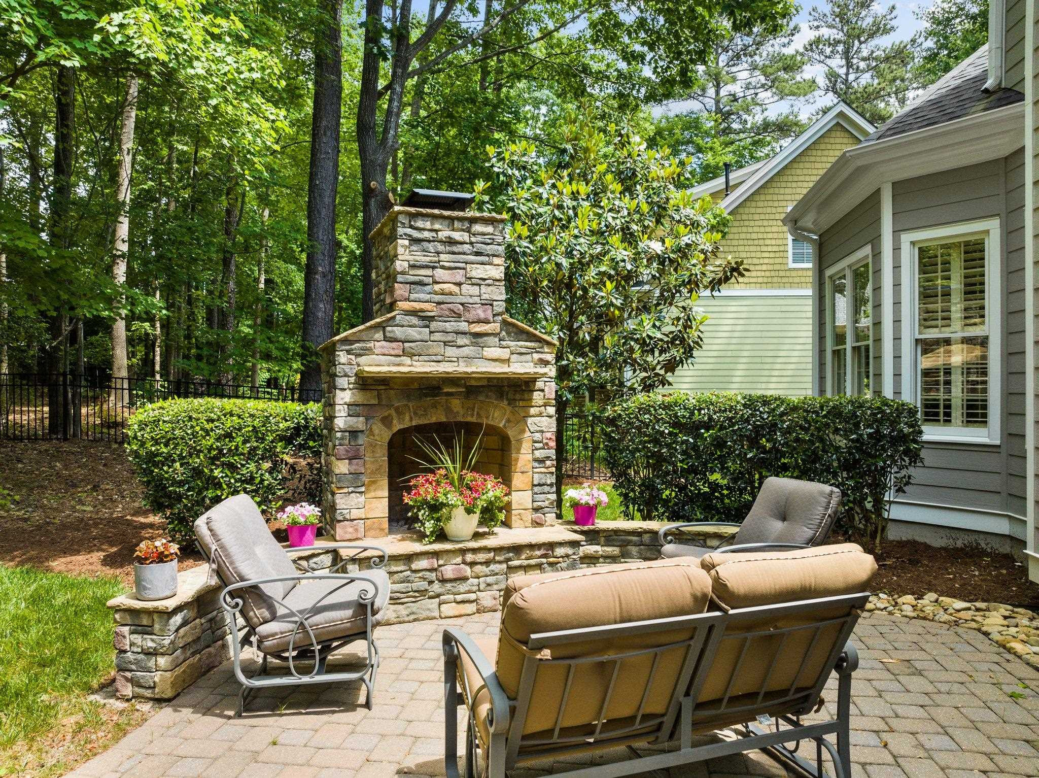 2613 Iveysprings Court