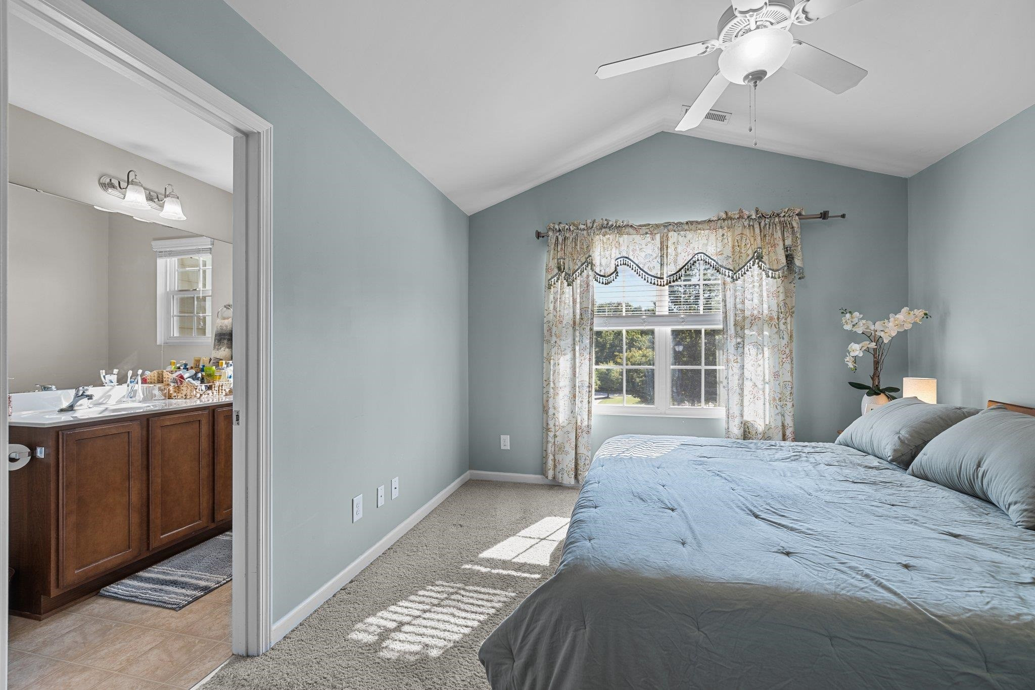 1200 Grace Point Road