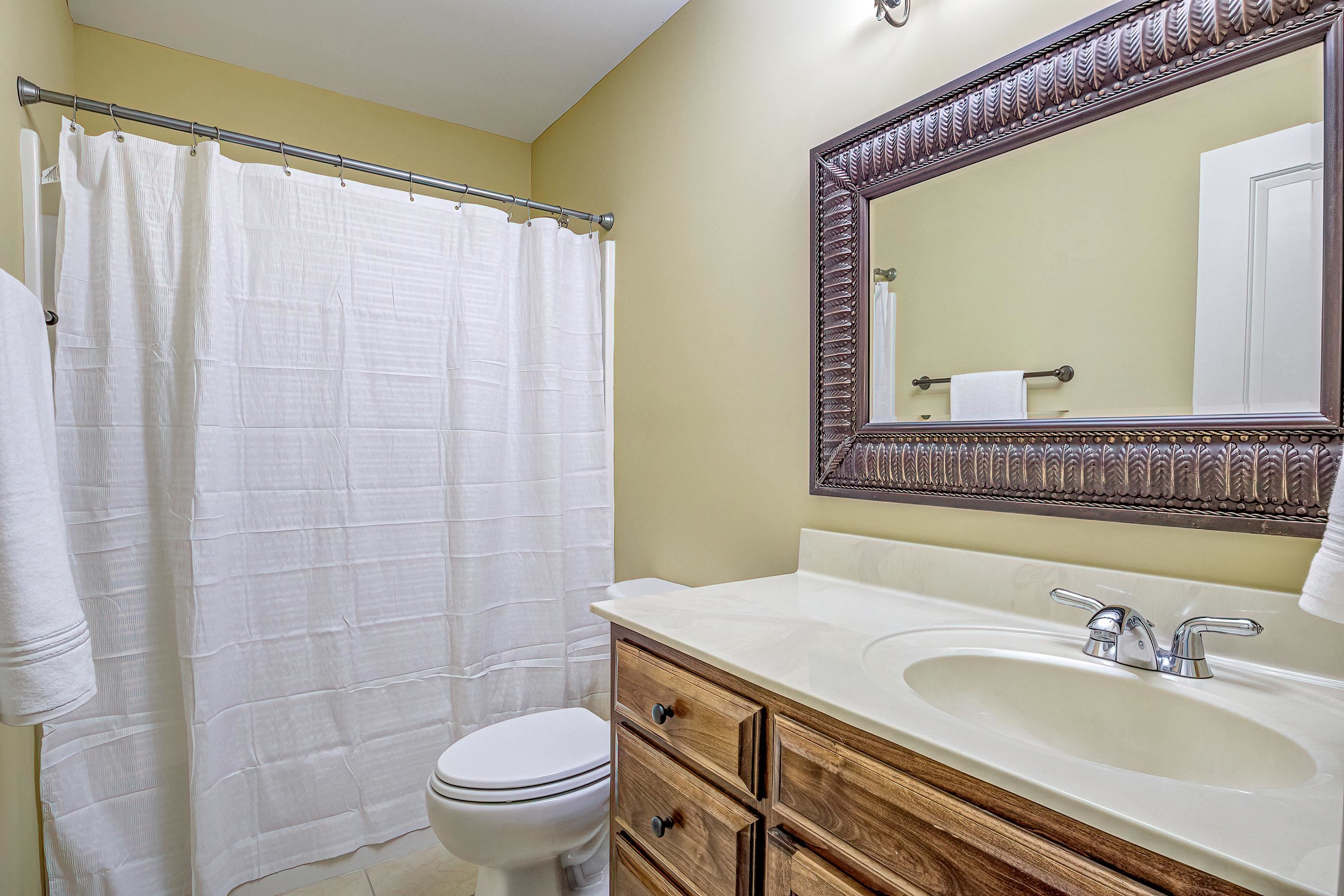 450 W Walker Woods Lane