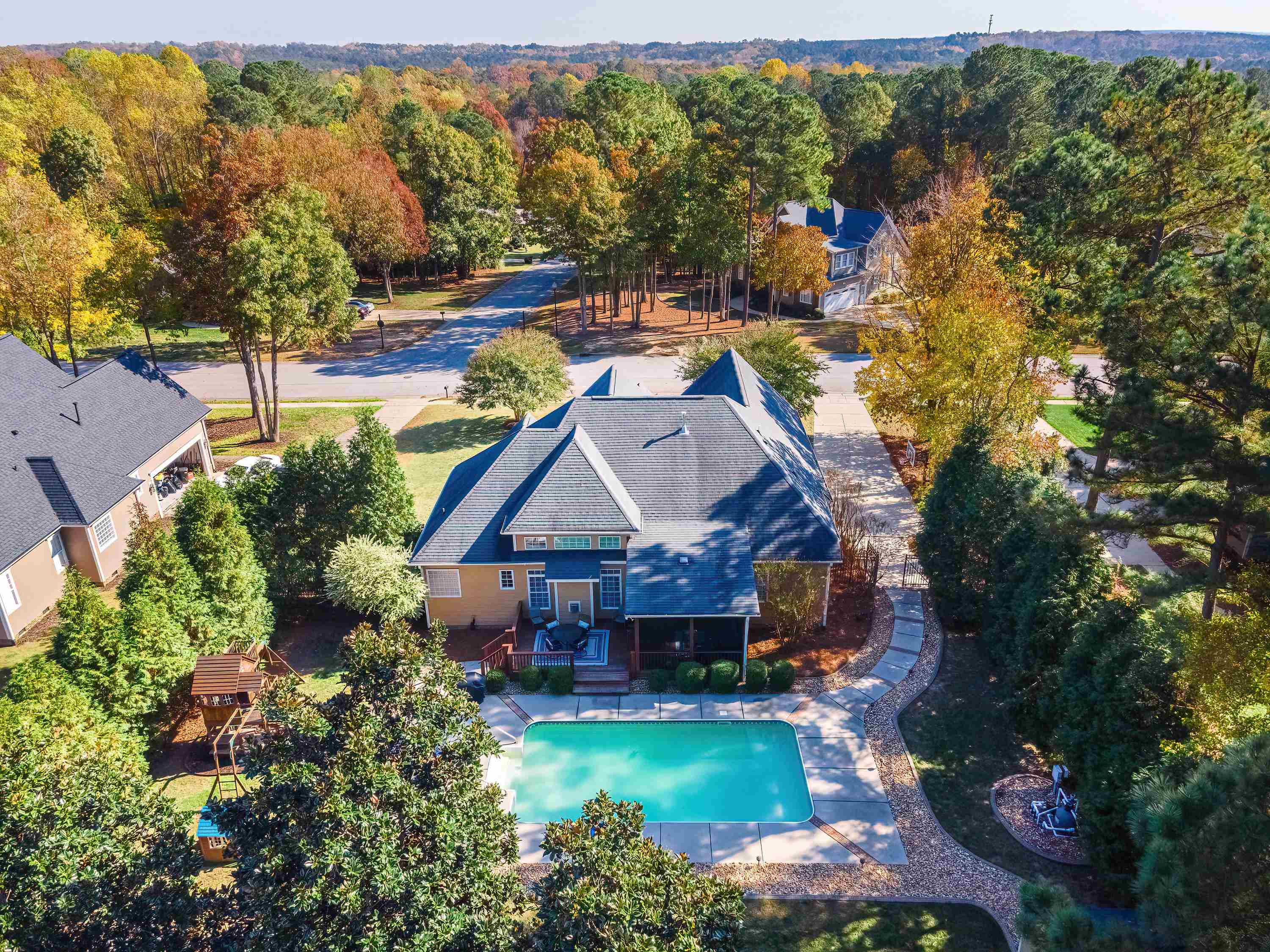 450 W Walker Woods Lane