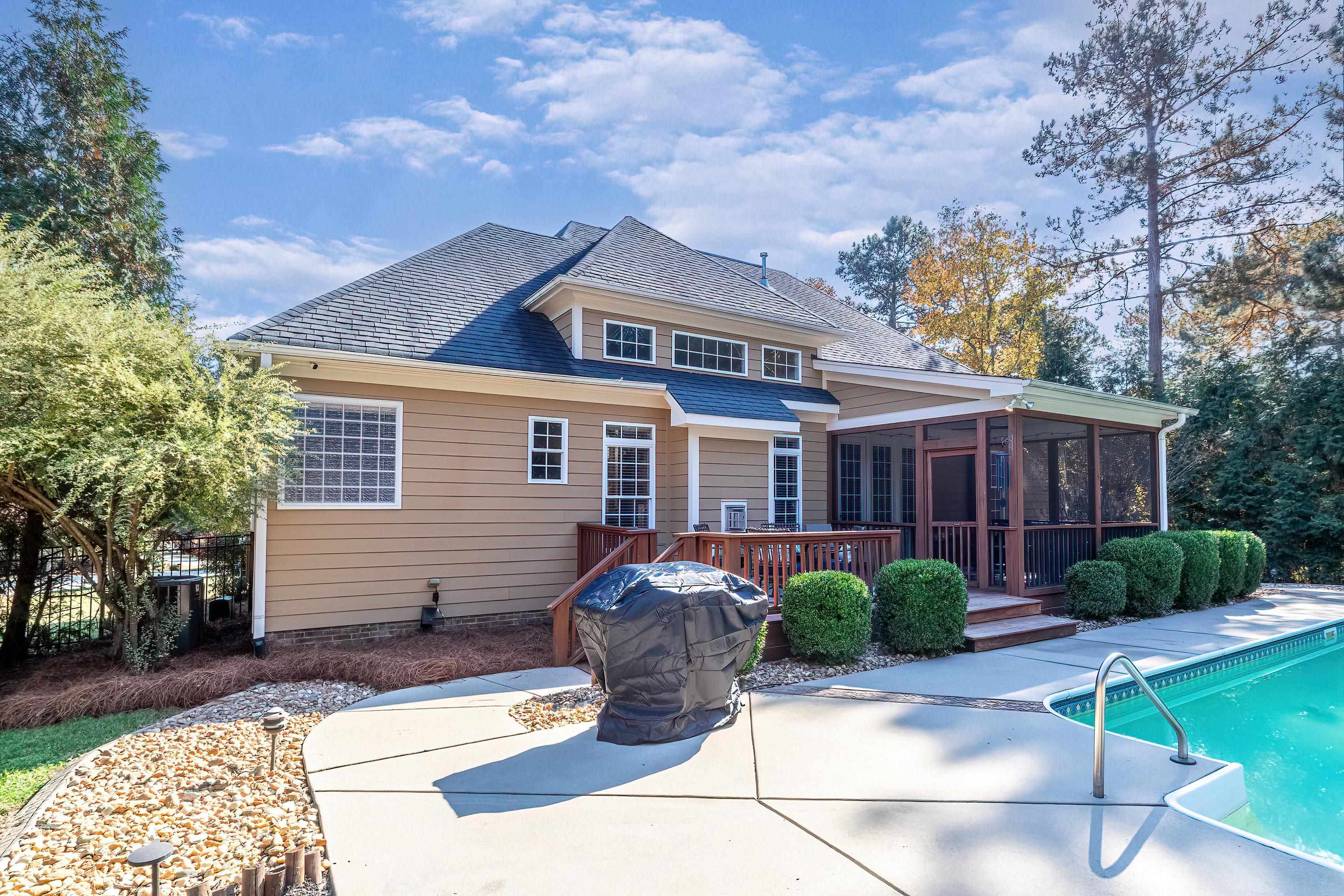 450 W Walker Woods Lane