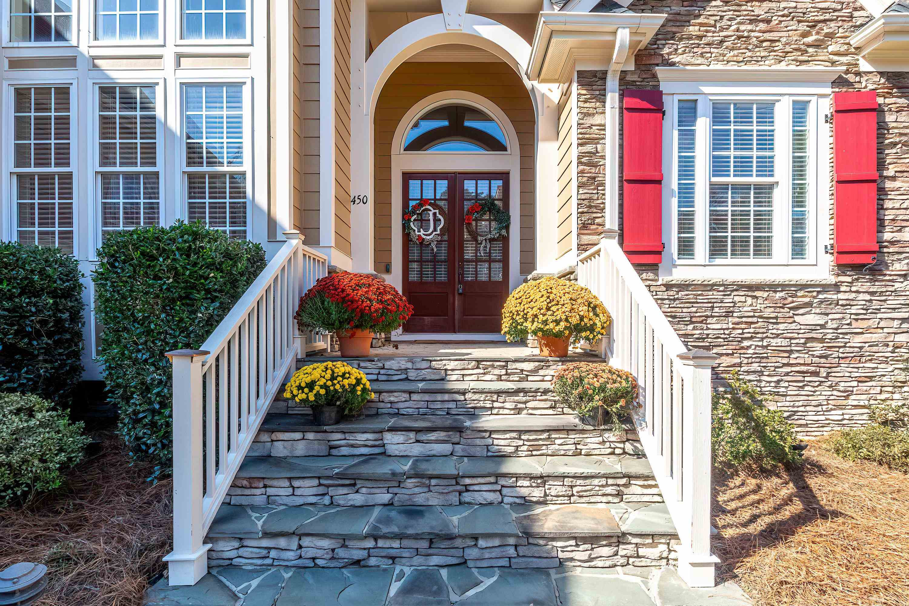 450 W Walker Woods Lane