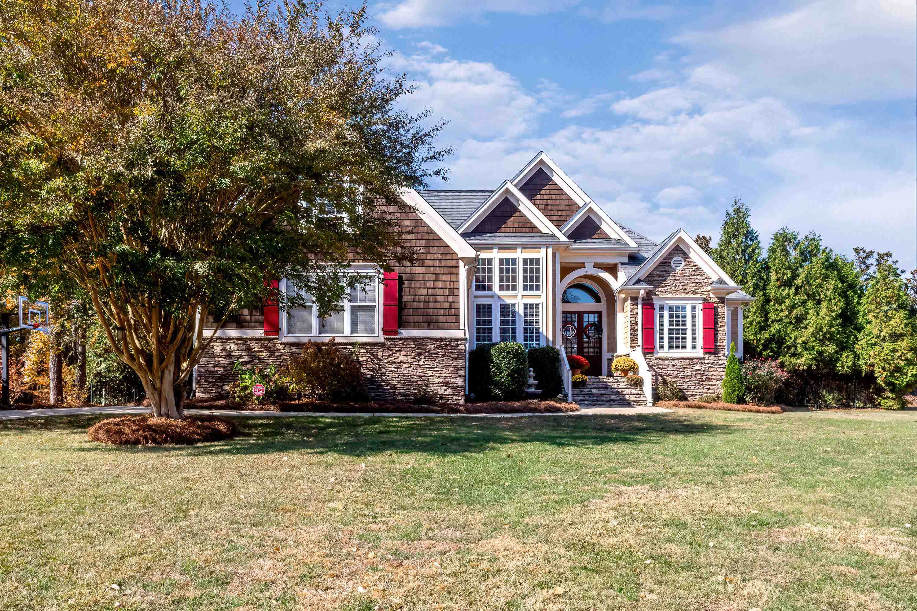 450 W Walker Woods Lane