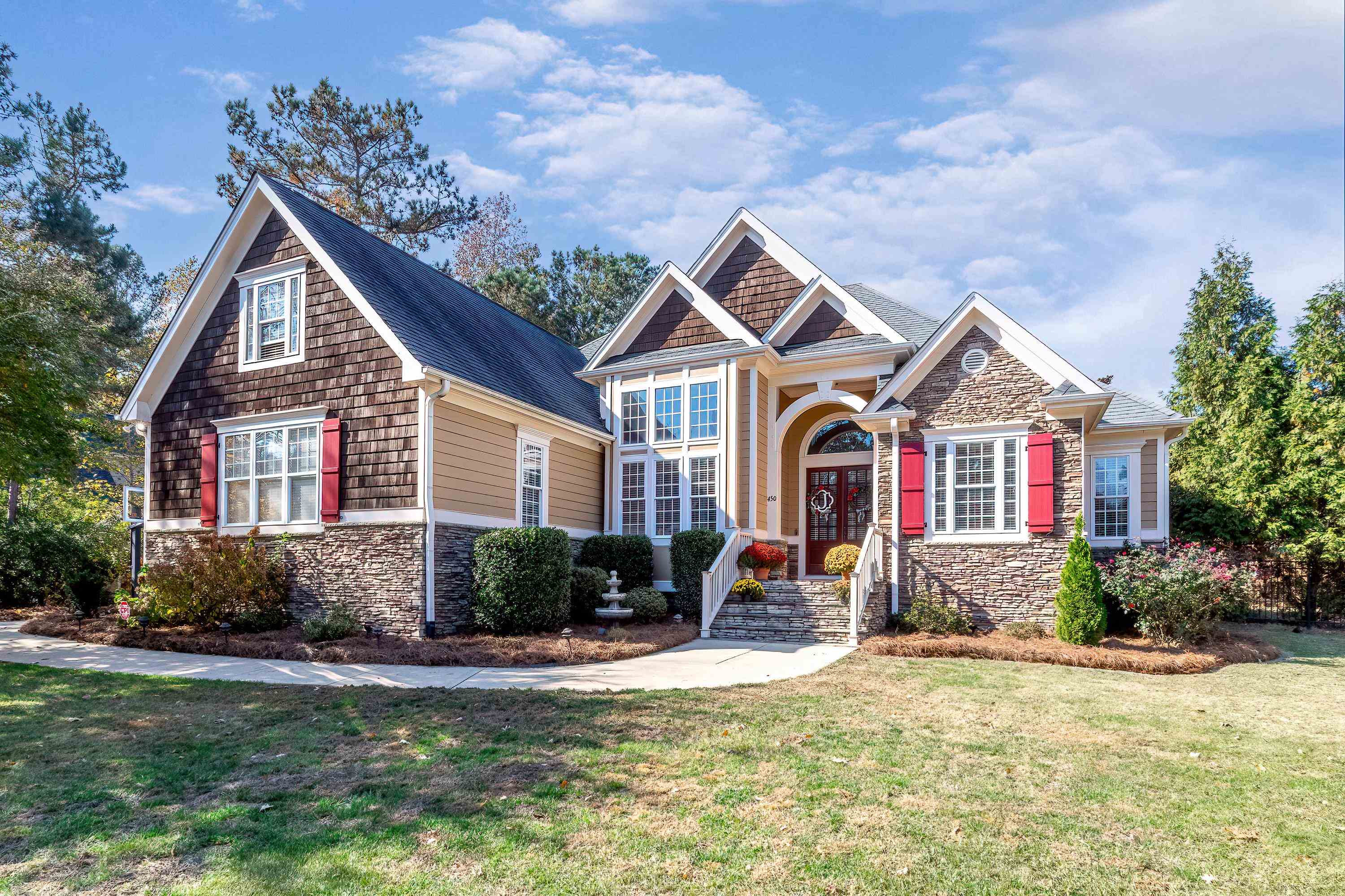 450 W Walker Woods Lane