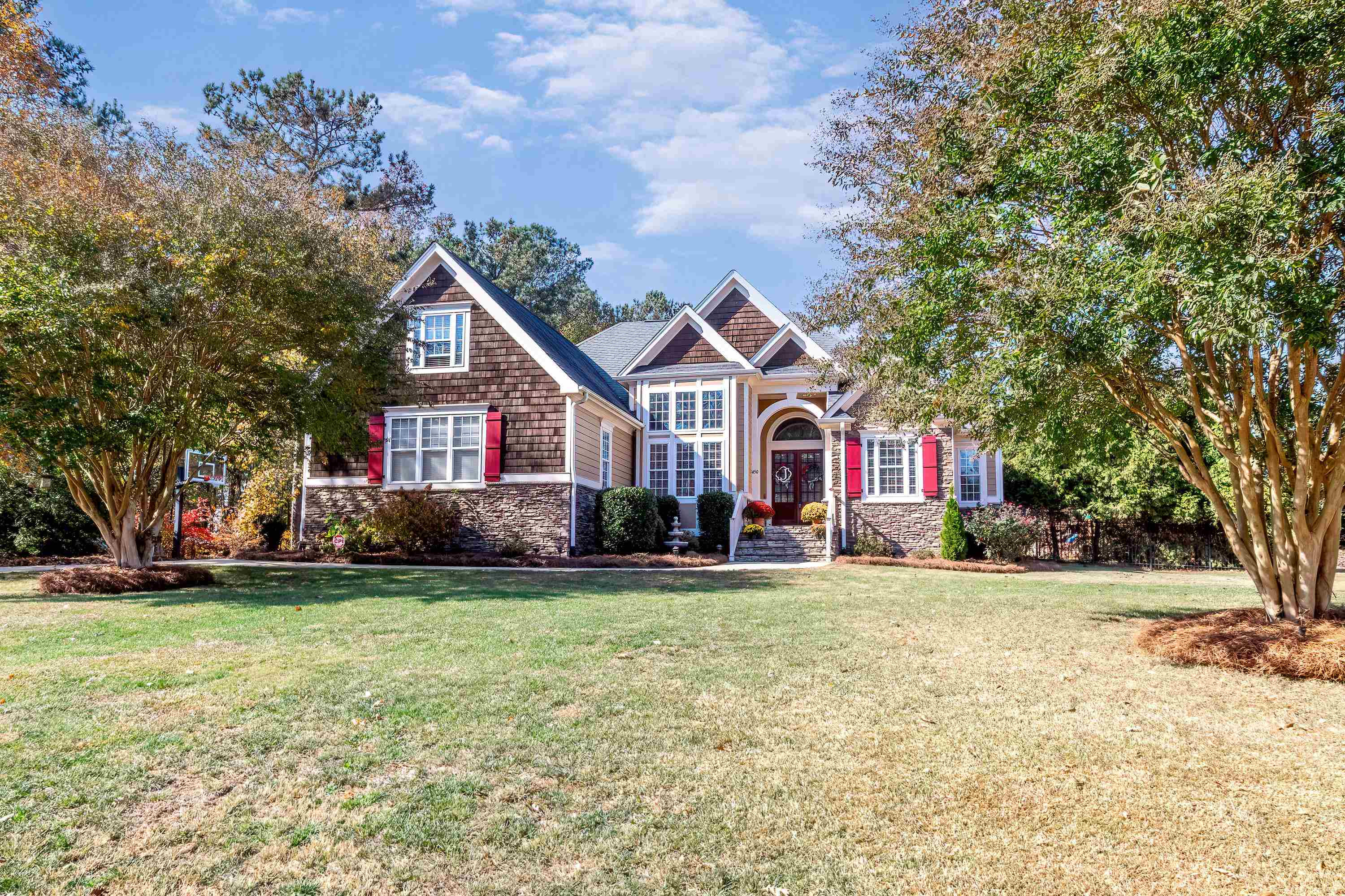 450 W Walker Woods Lane