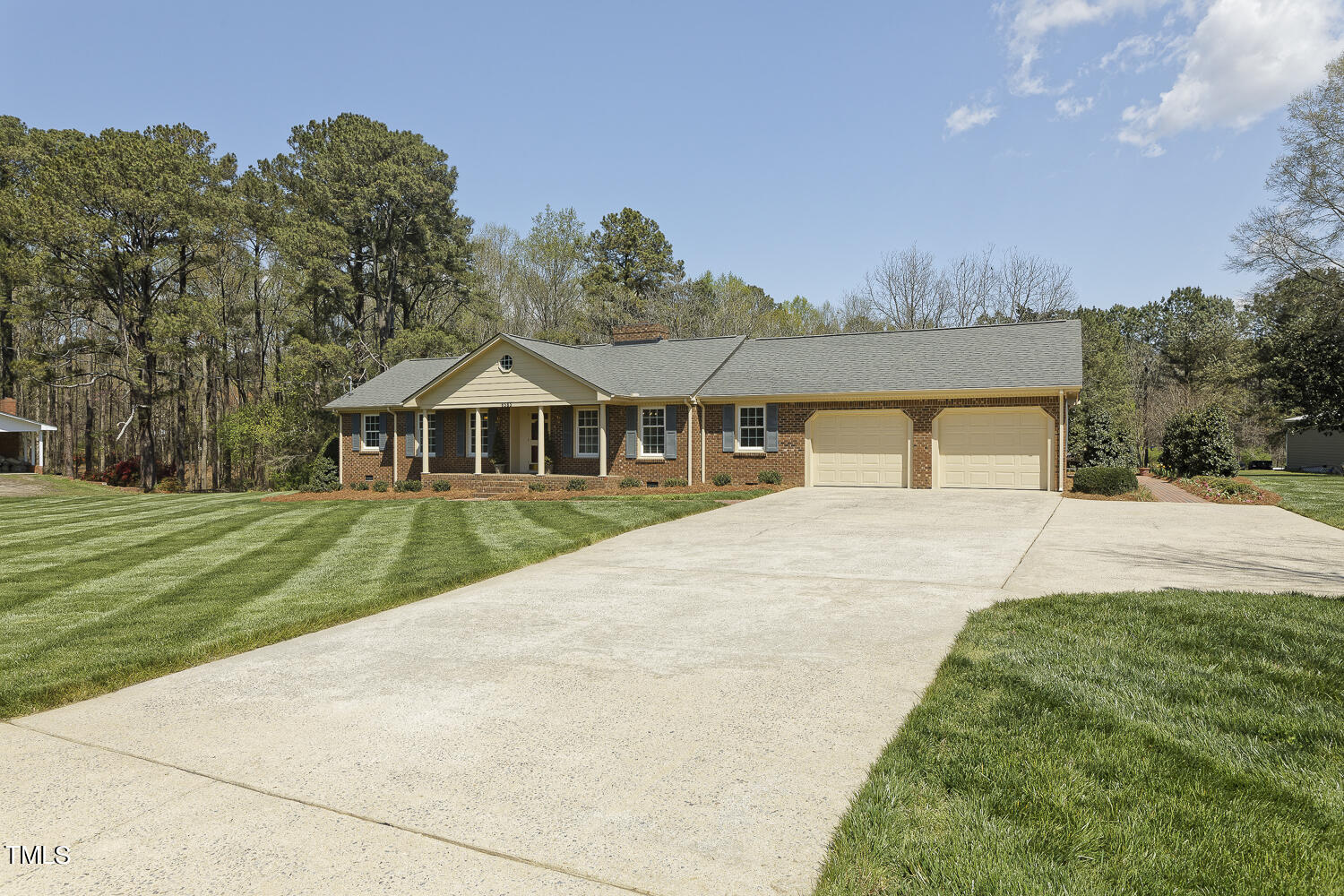 6585 Dwight Rowland Rd