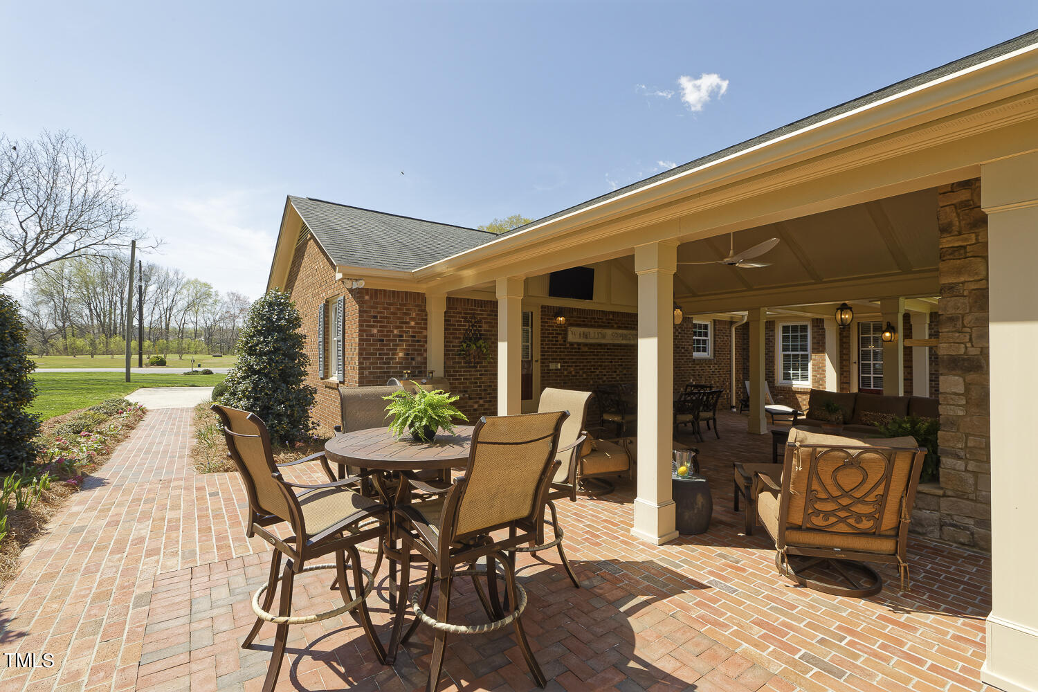 6585 Dwight Rowland Rd