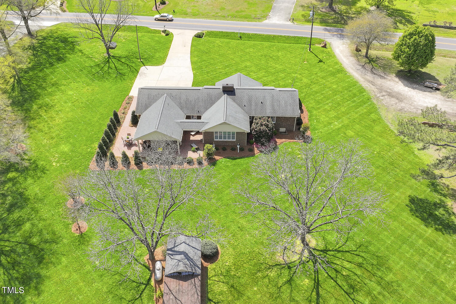 6585 Dwight Rowland Rd