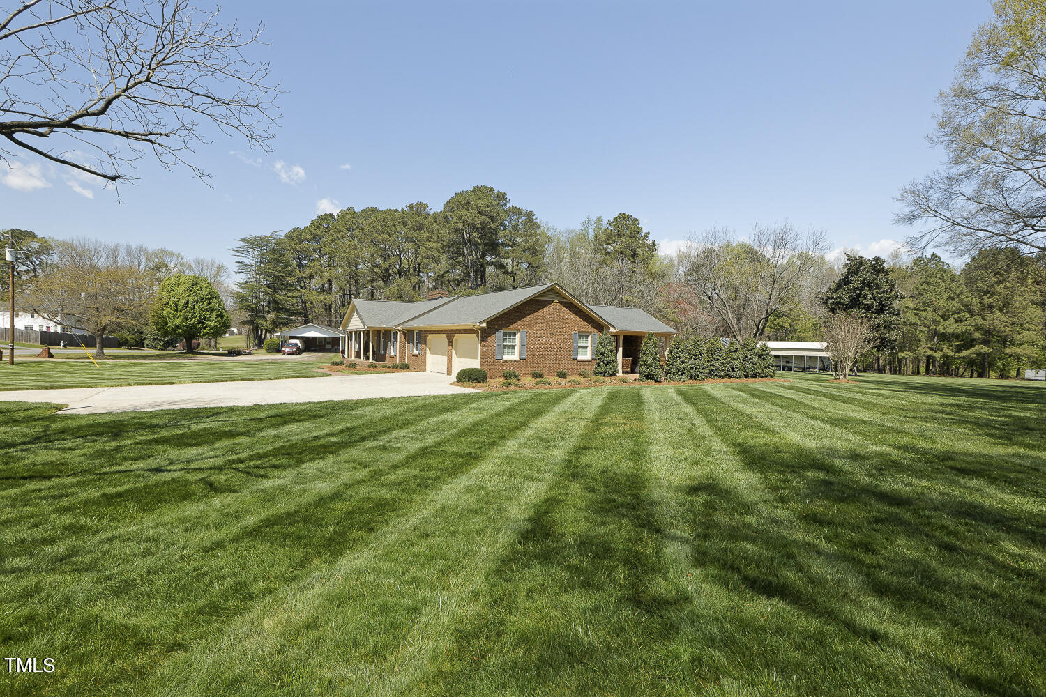 6585 Dwight Rowland Rd