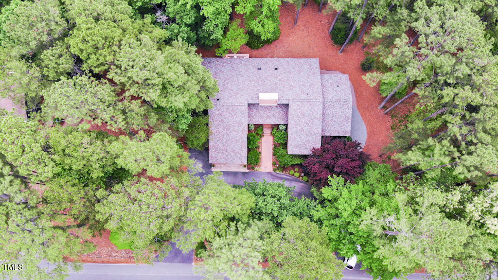 1943 Wedgewood Drive