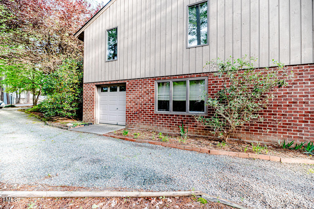 1943 Wedgewood Drive