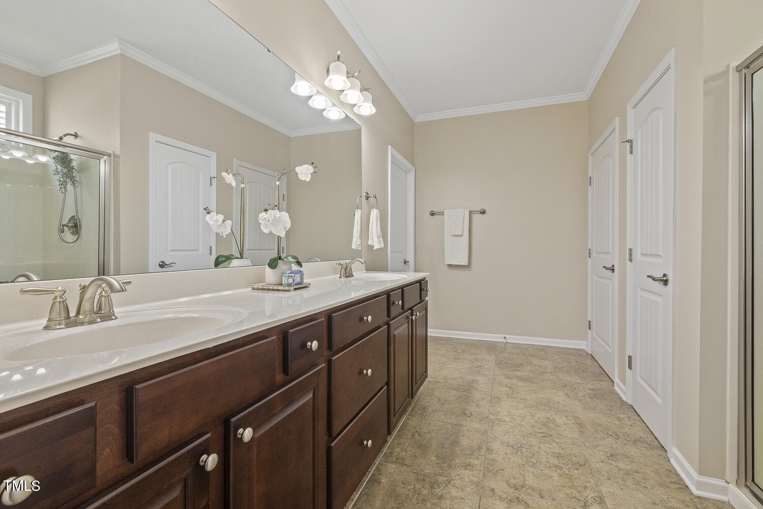 2600 Kinglass Drive