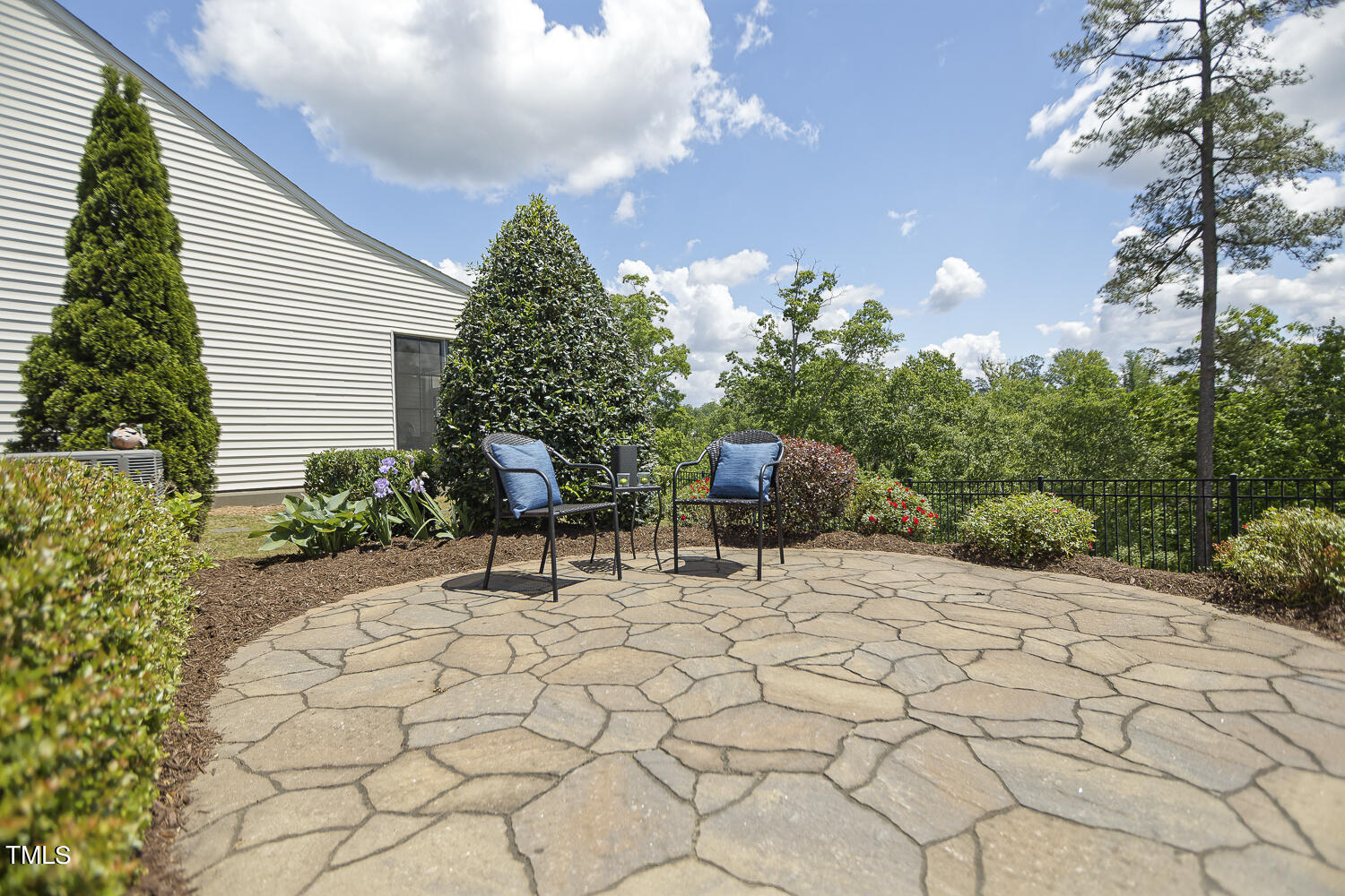 2600 Kinglass Drive