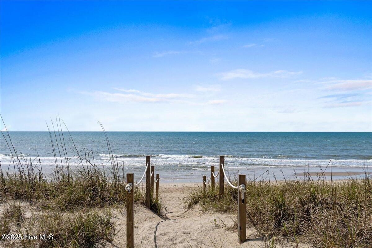 2709 W Beach Drive
