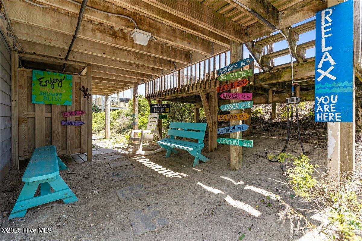 2709 W Beach Drive
