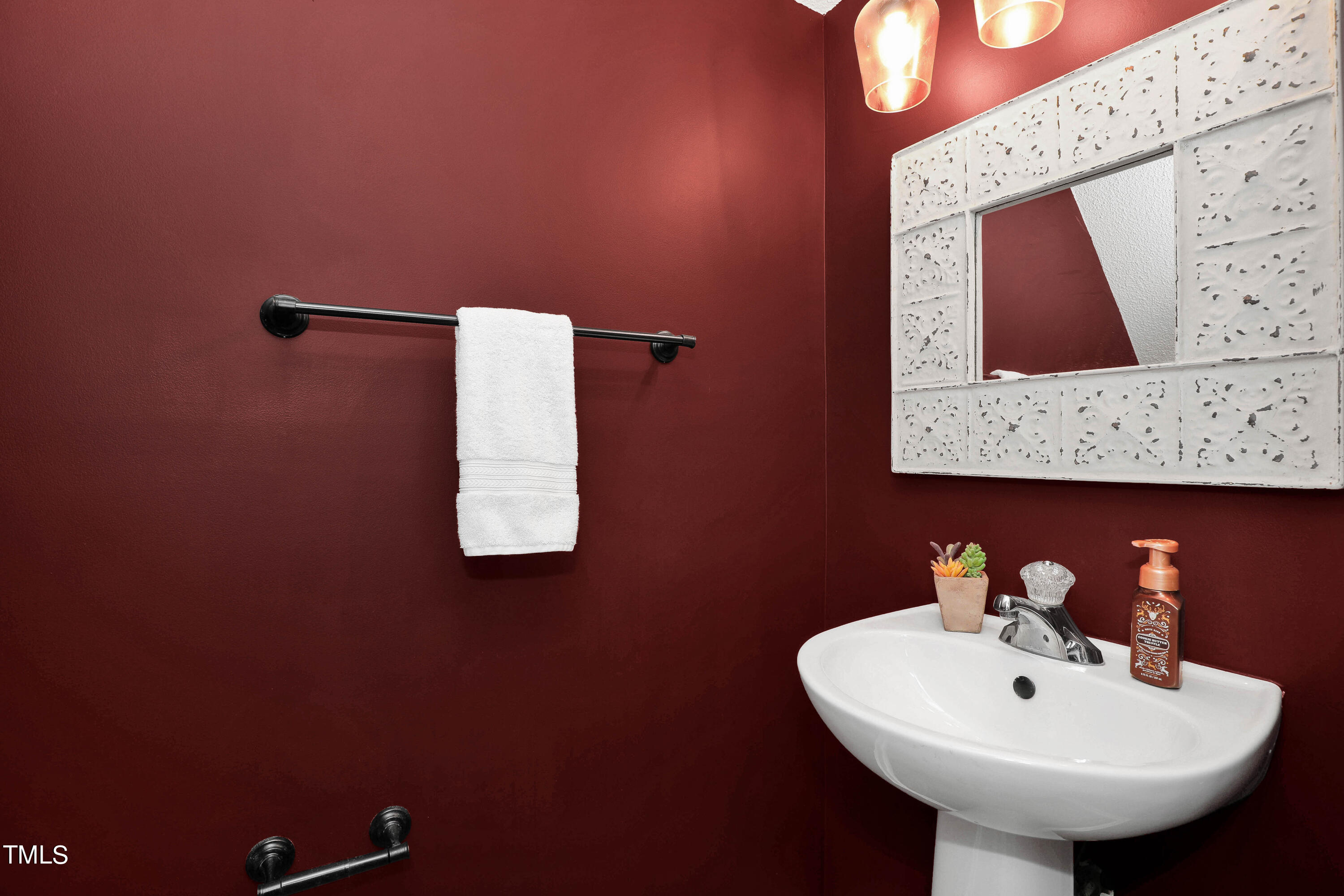 2231 Turtle Point Drive