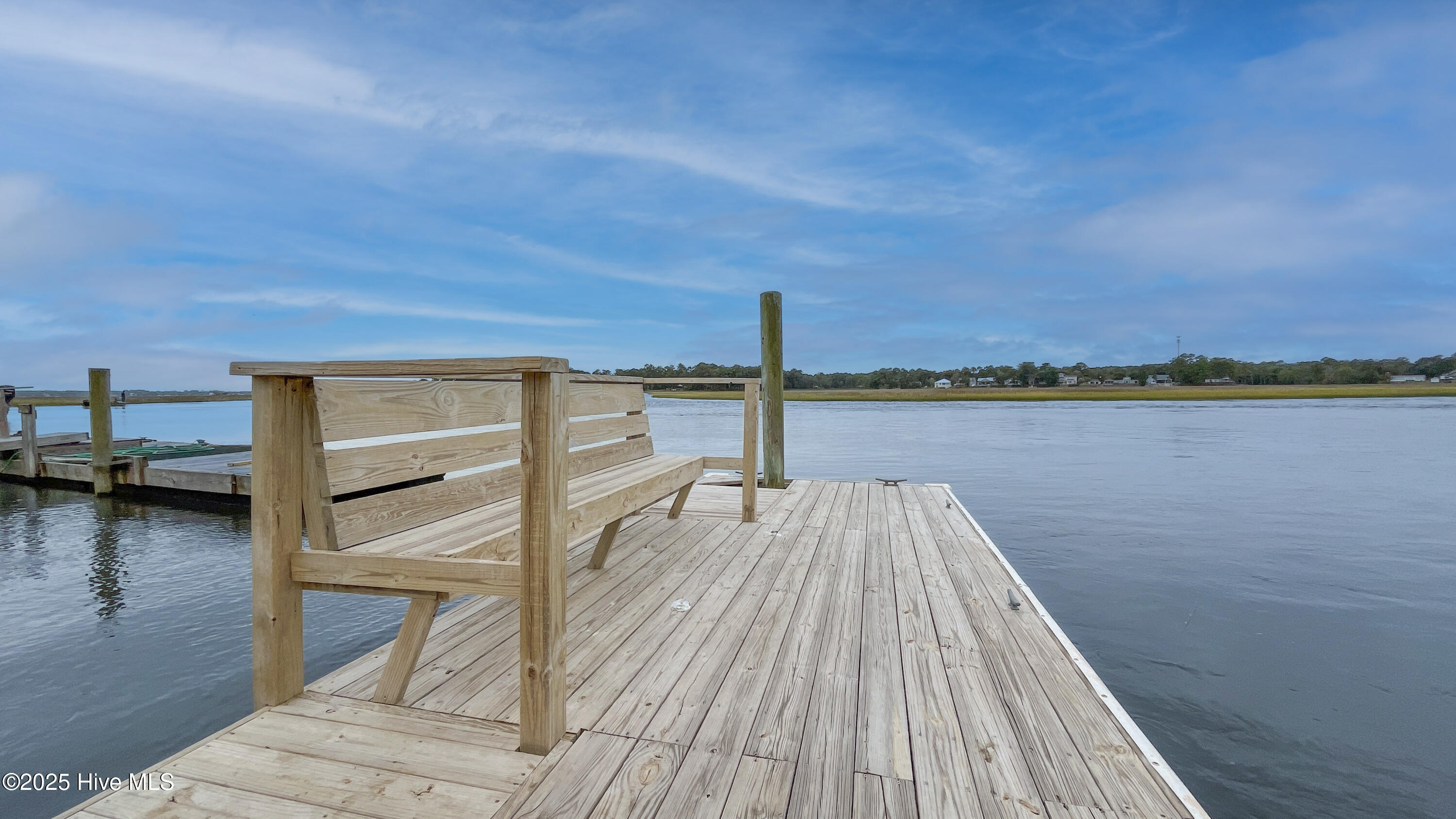 359 42 and 43 Hamilton Drive SE