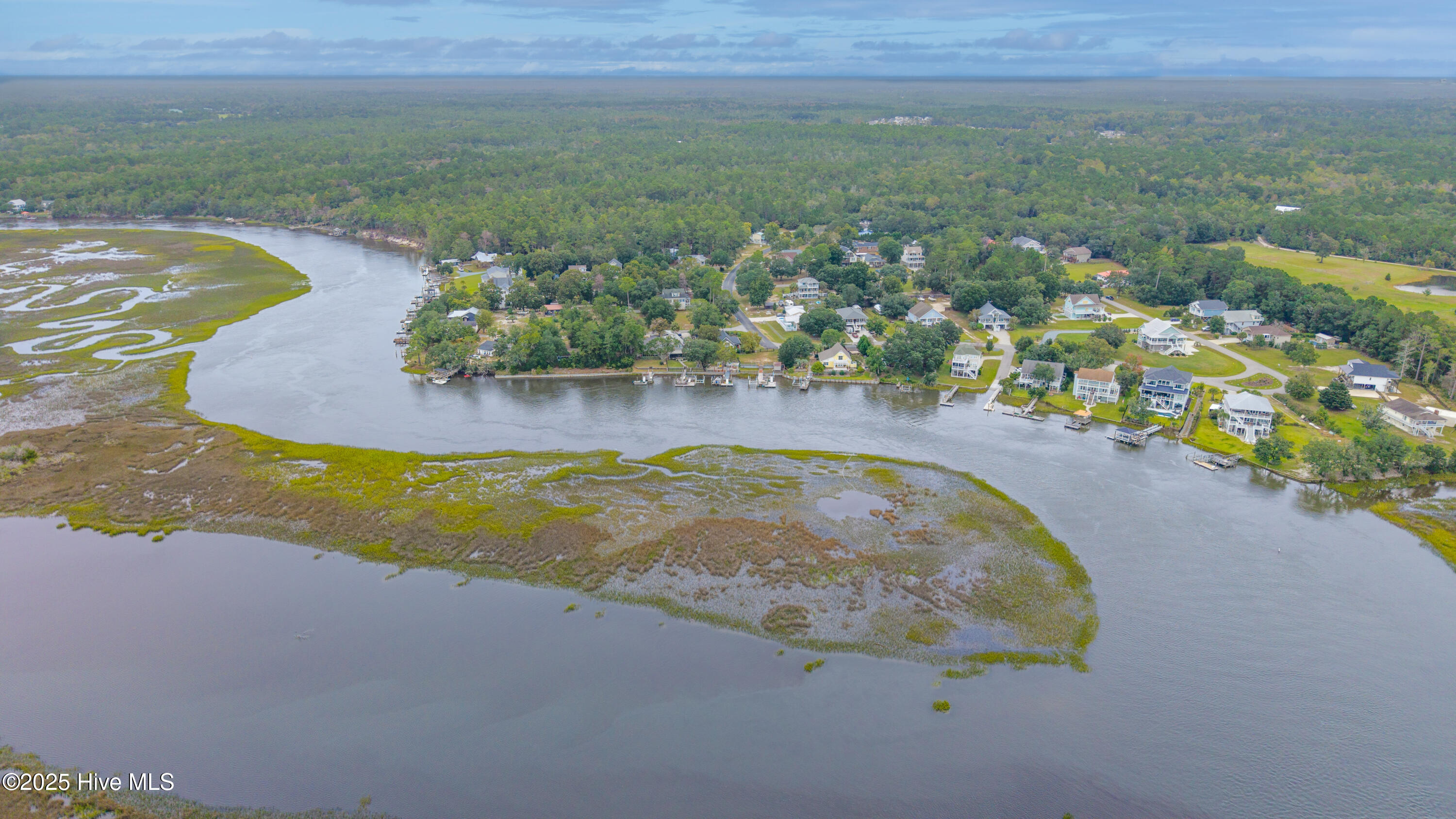 359 42 and 43 Hamilton Drive SE