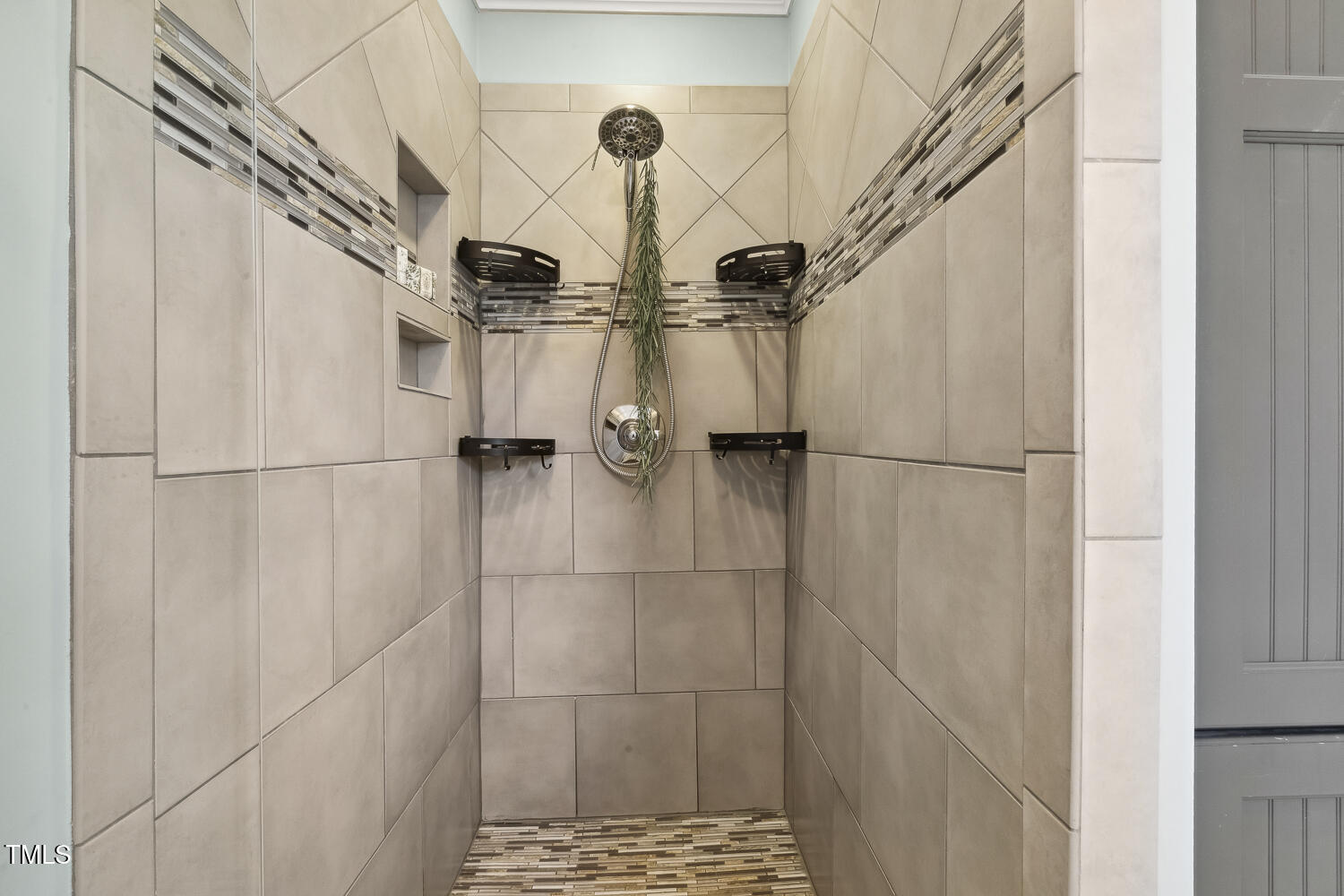 477 Avery Spence Road