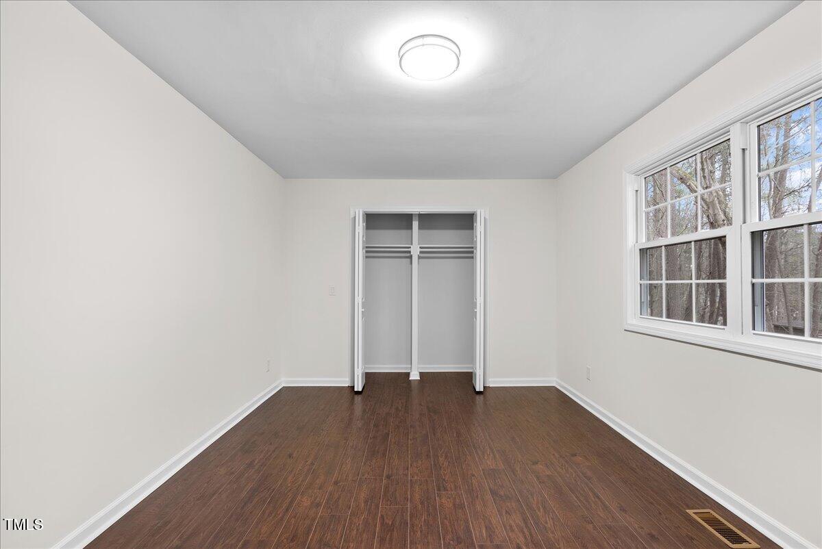 7725 Longstreet Drive