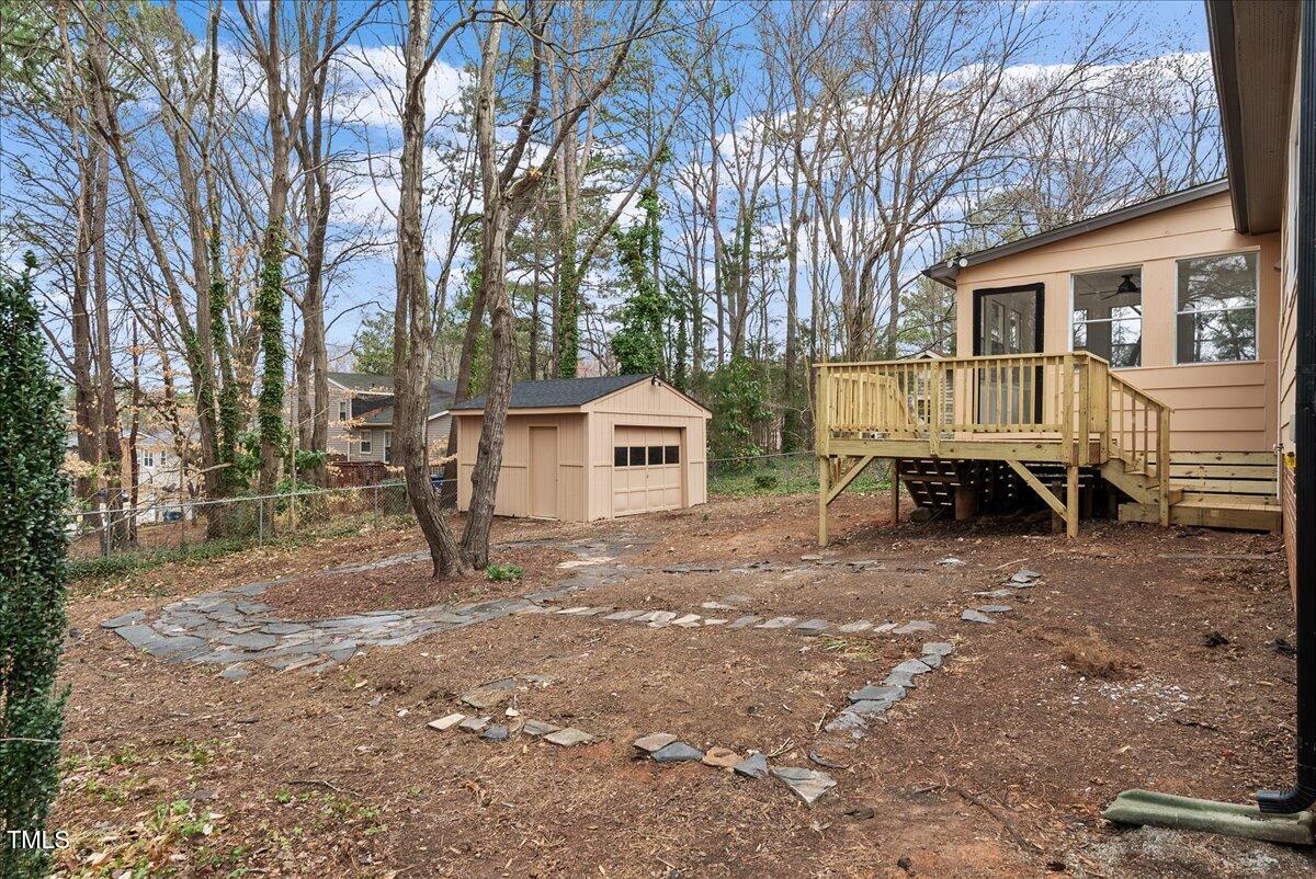 7725 Longstreet Drive