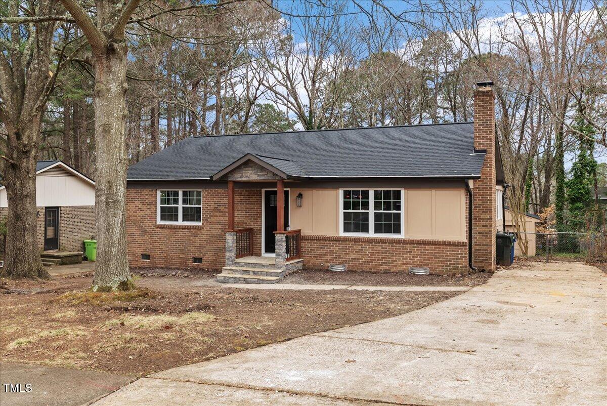 7725 Longstreet Drive