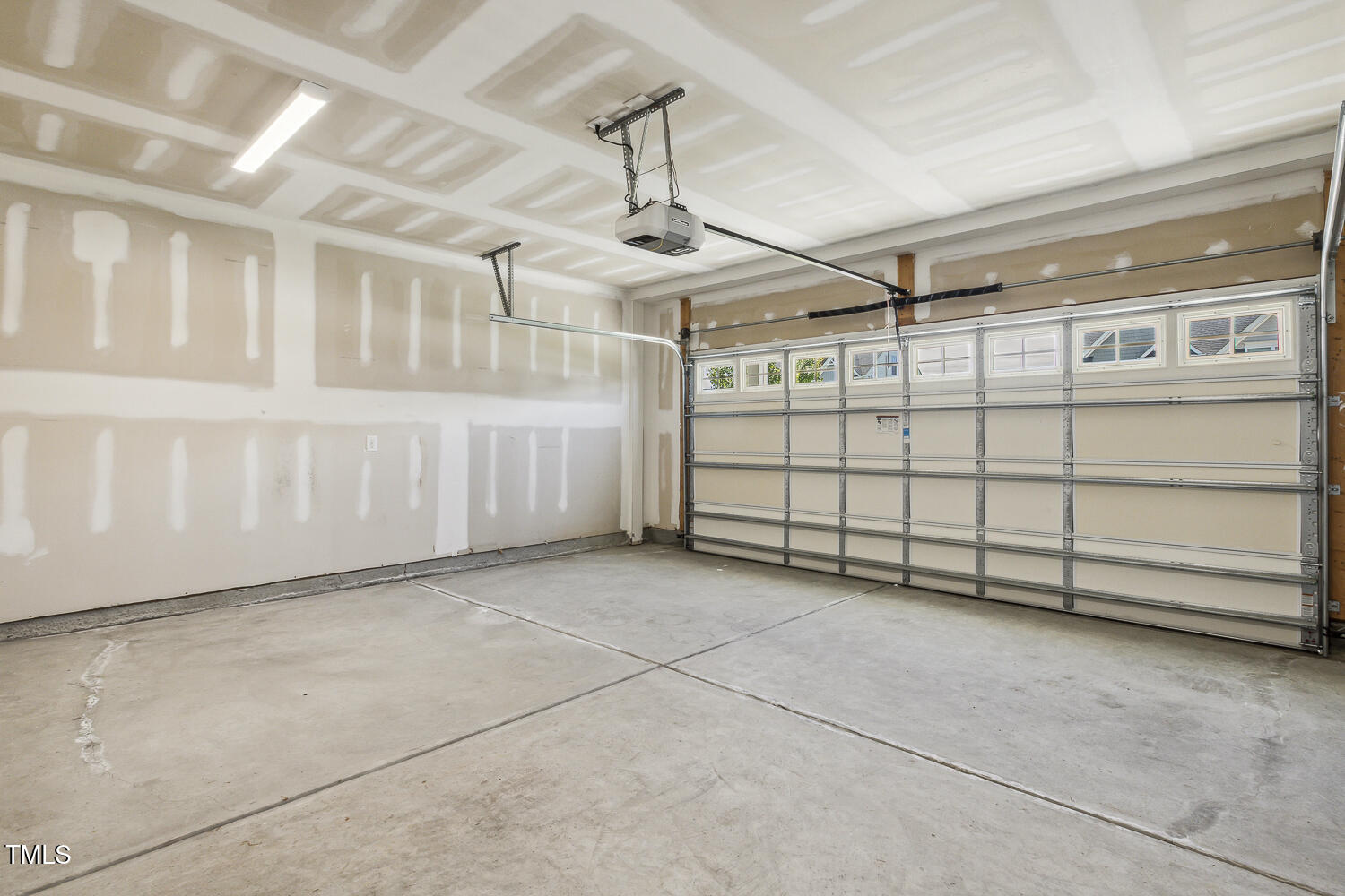 107 Southern Acres Drive