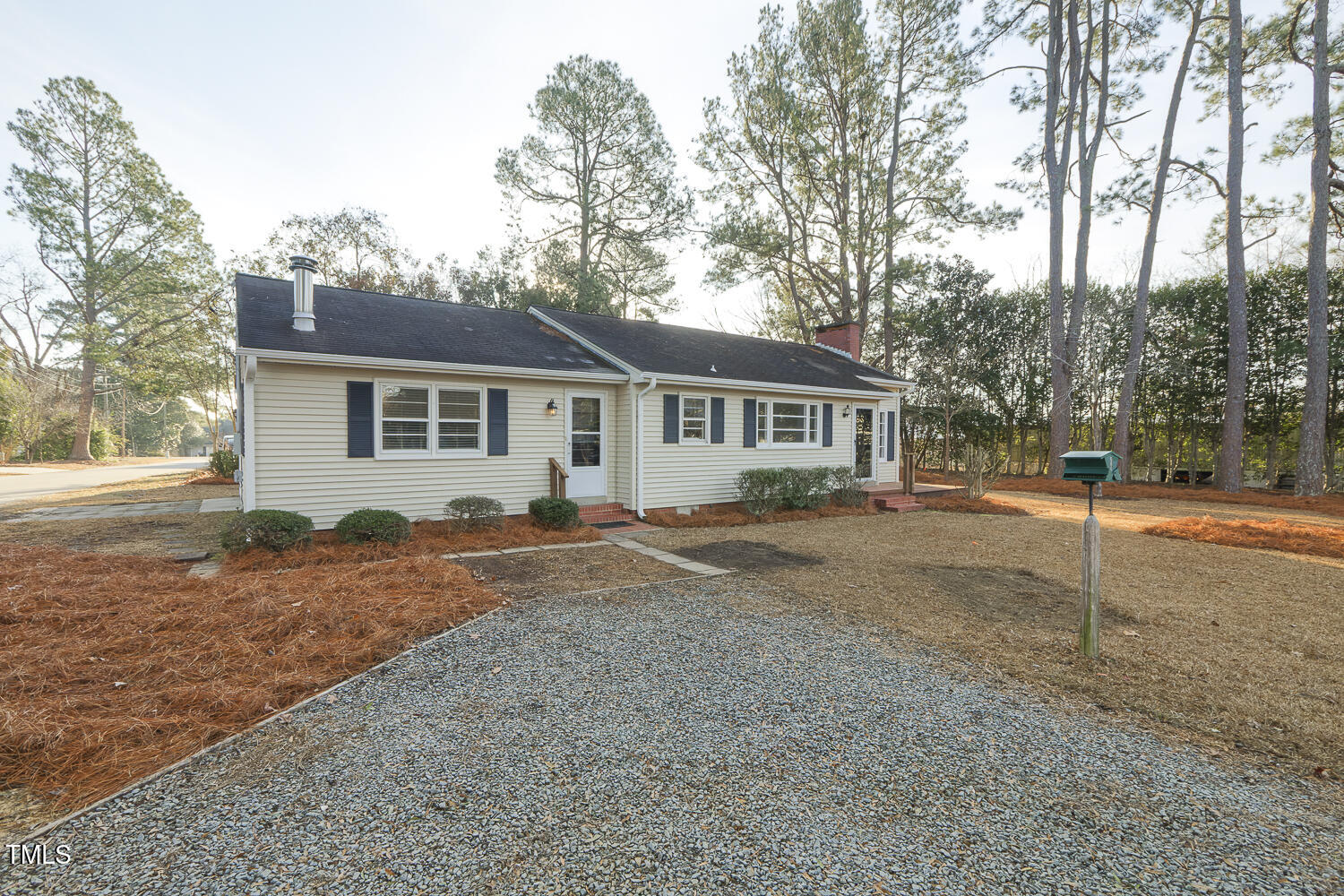 75 Hartwell Circle