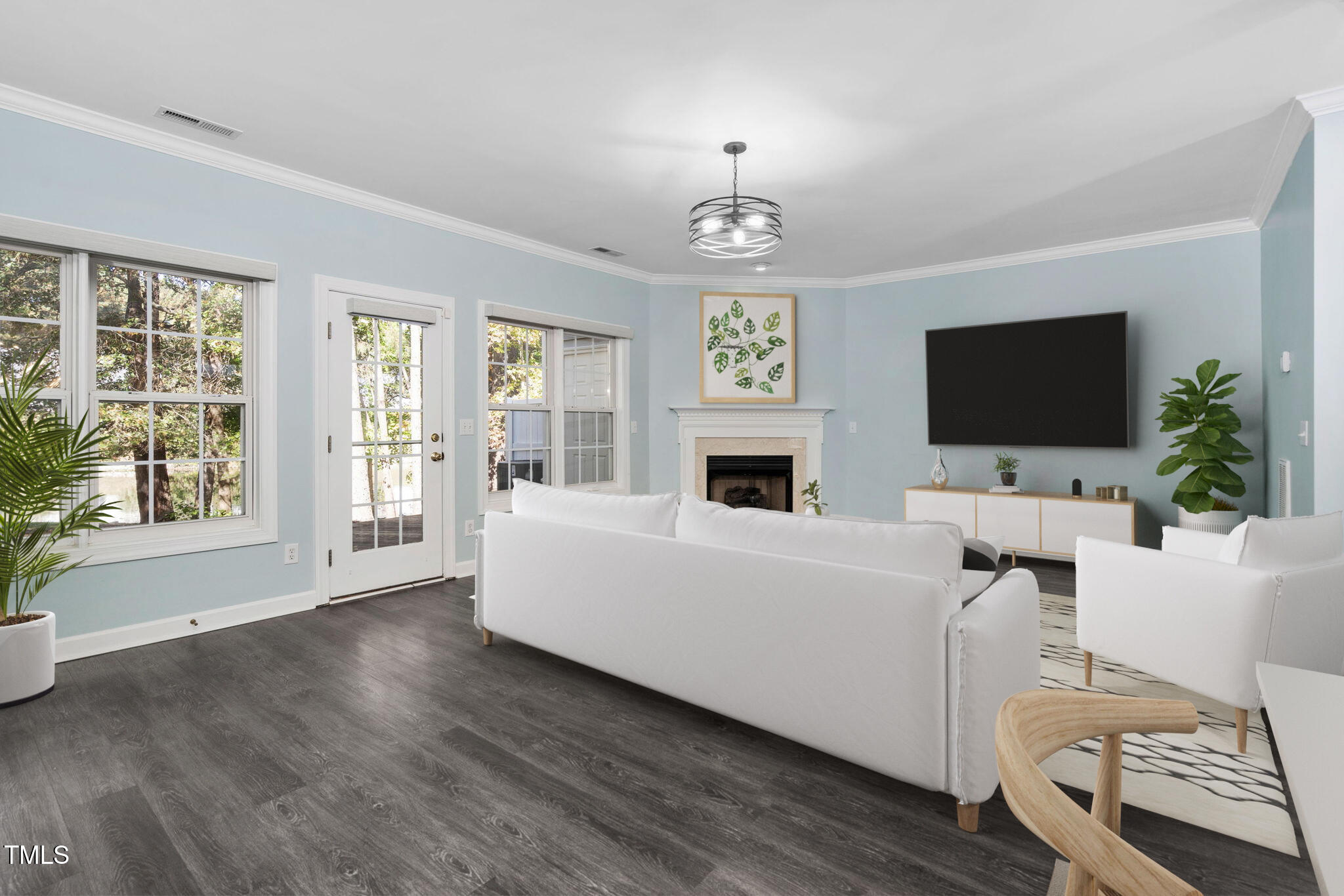 2106 White Pond Court