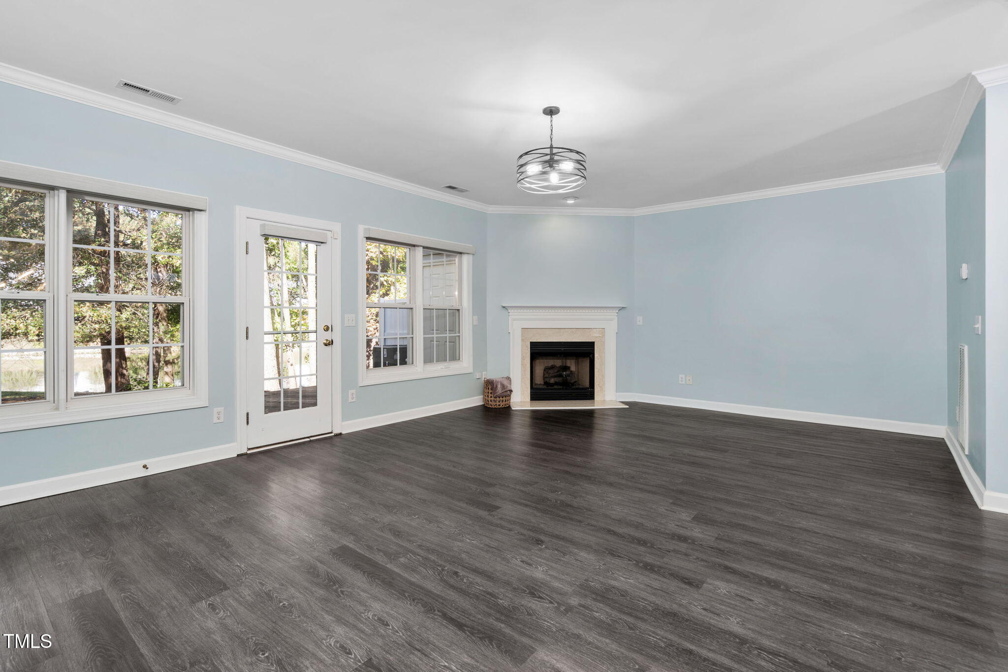 2106 White Pond Court