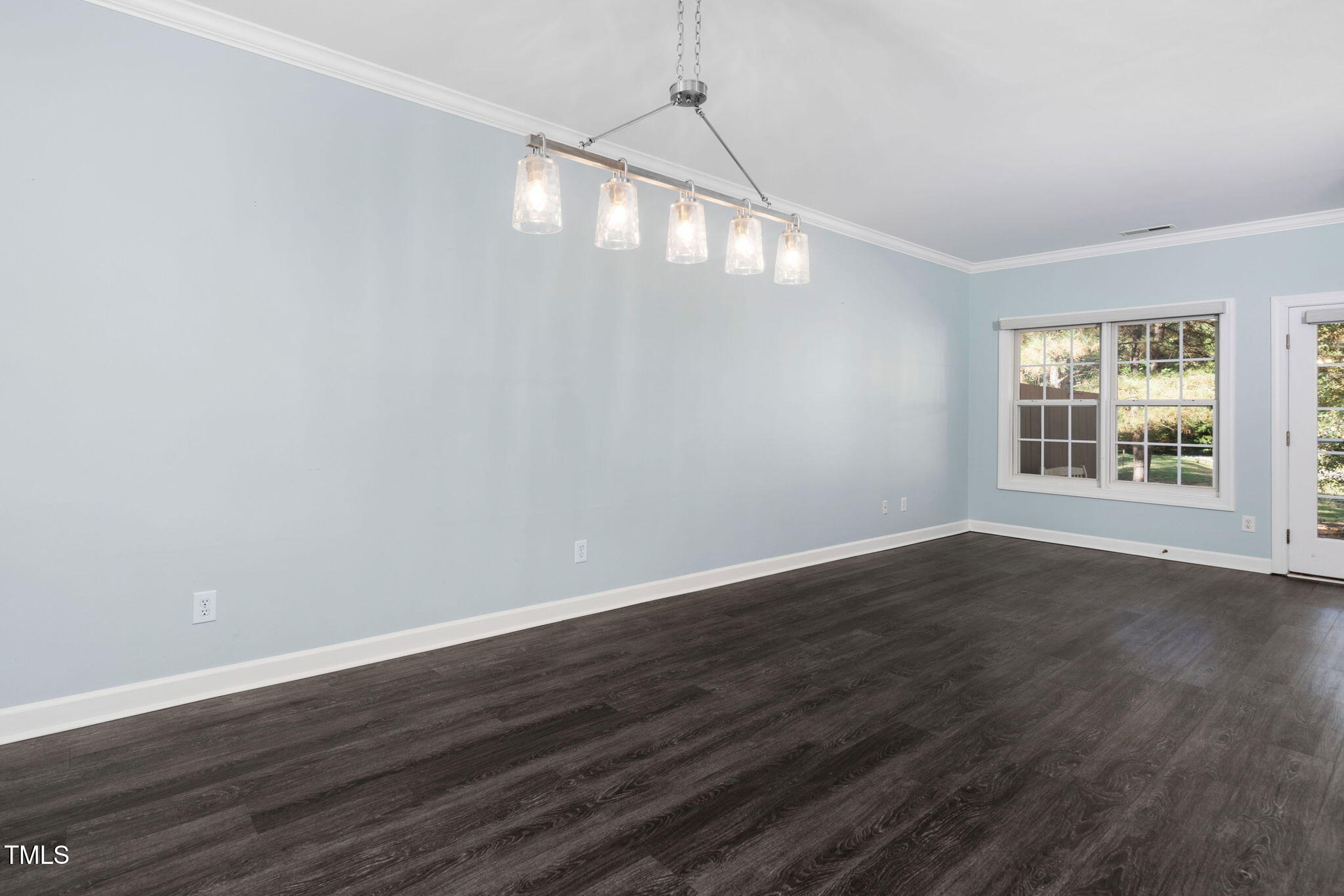 2106 White Pond Court