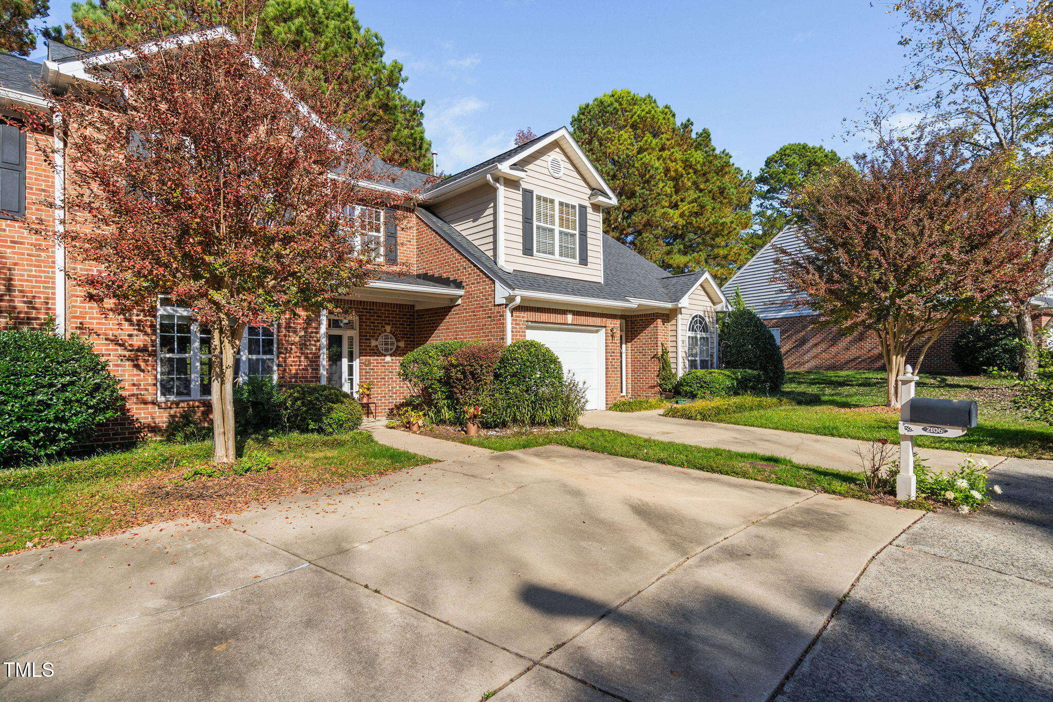 2106 White Pond Court