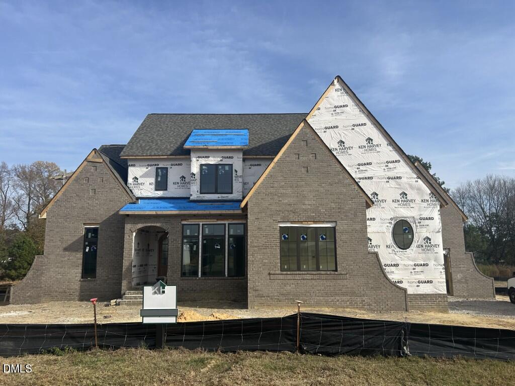 5861 Carriage Gate Drive