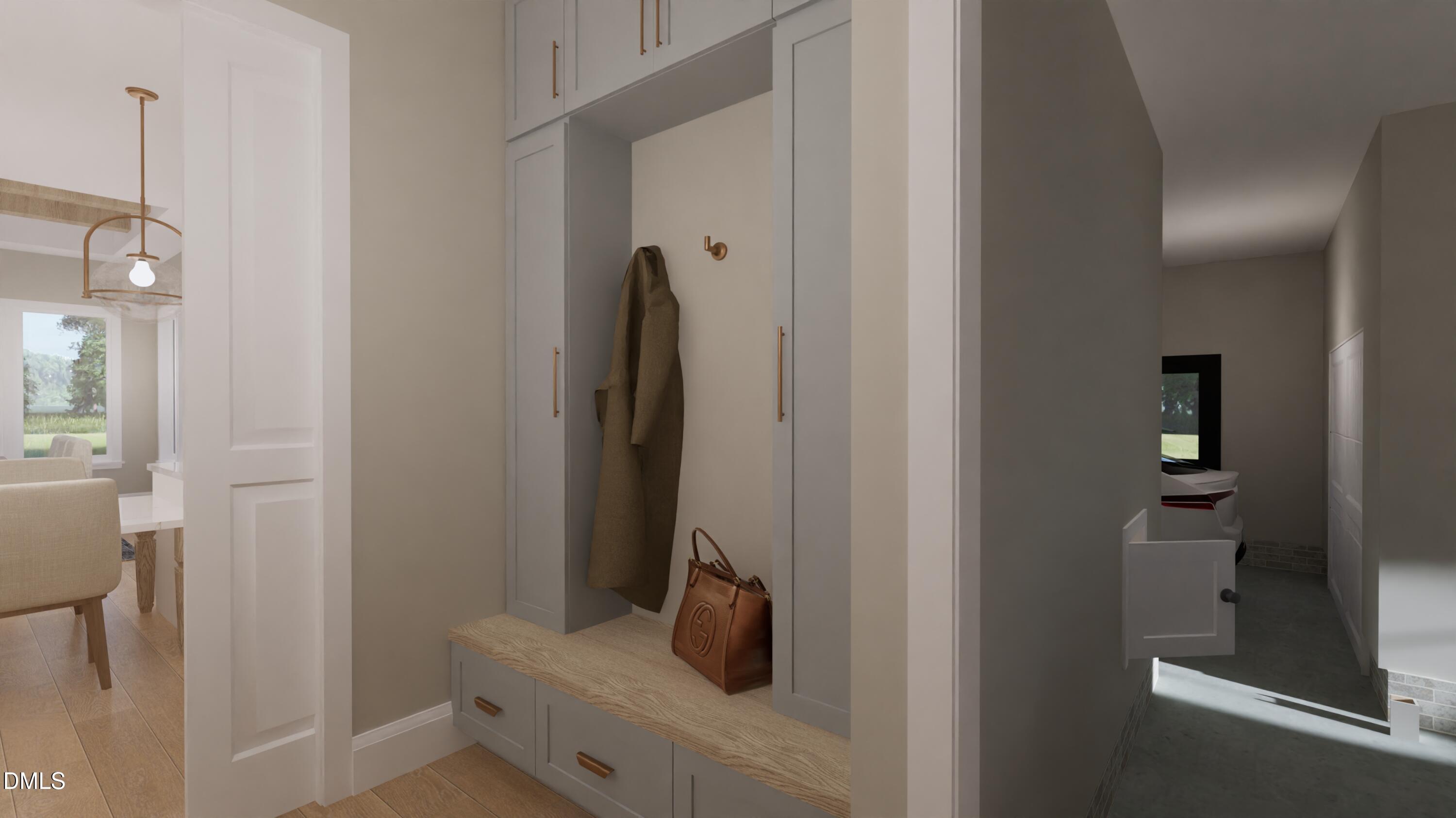 5861 Carriage Gate Drive