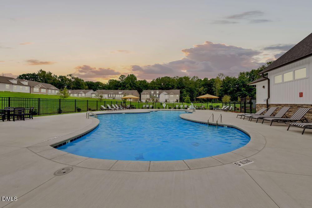 236 Hank Way