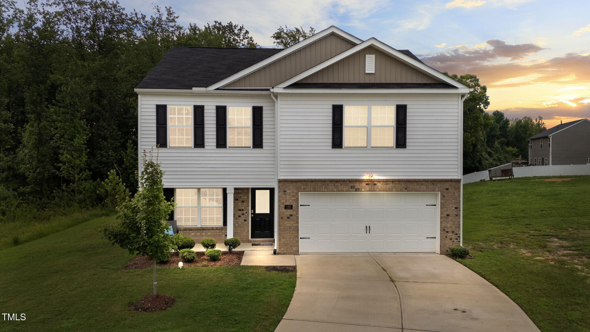 132 Rockfall Way