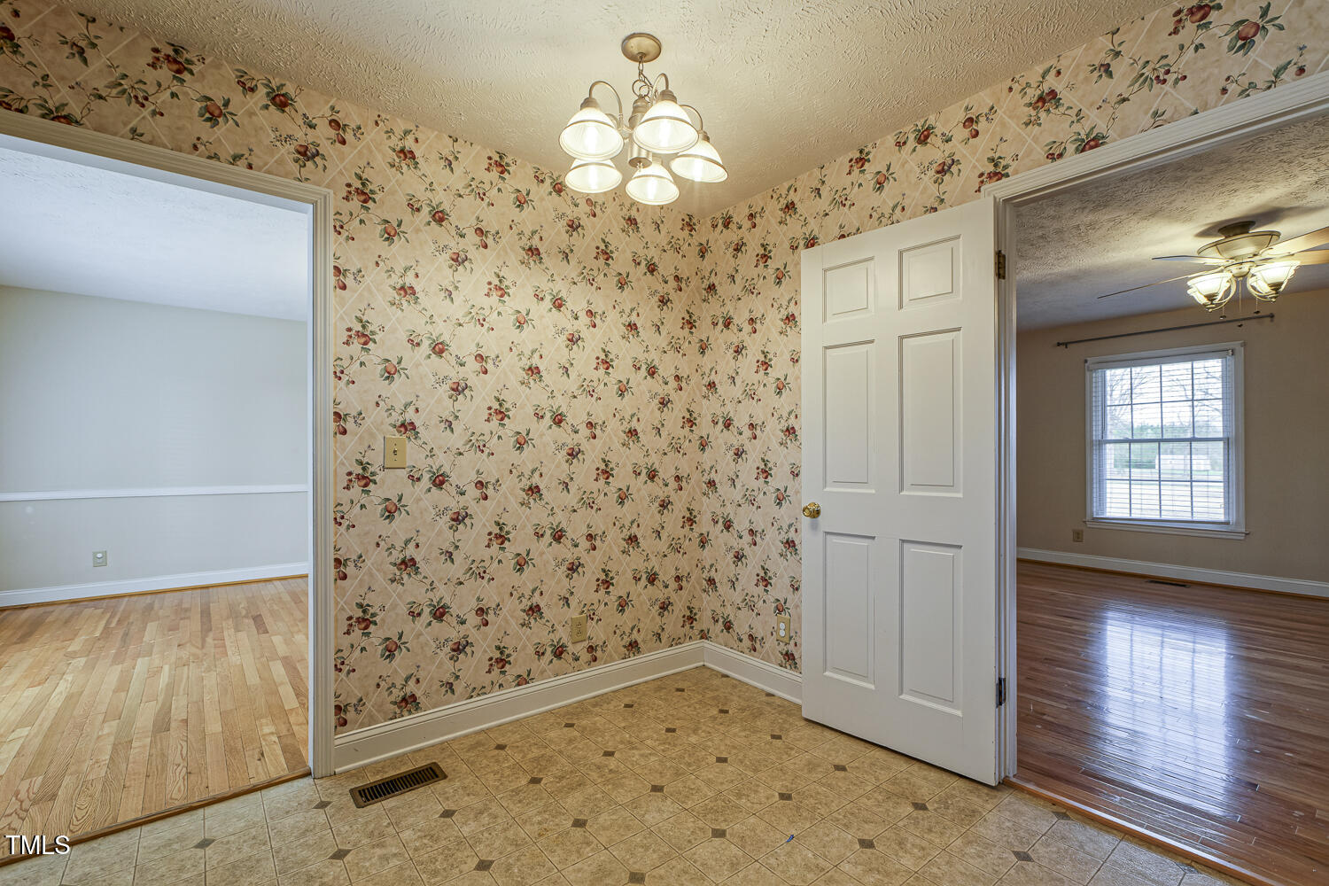 4610 Linden Road