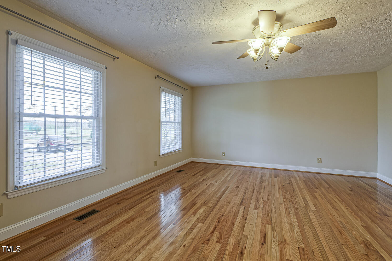 4610 Linden Road