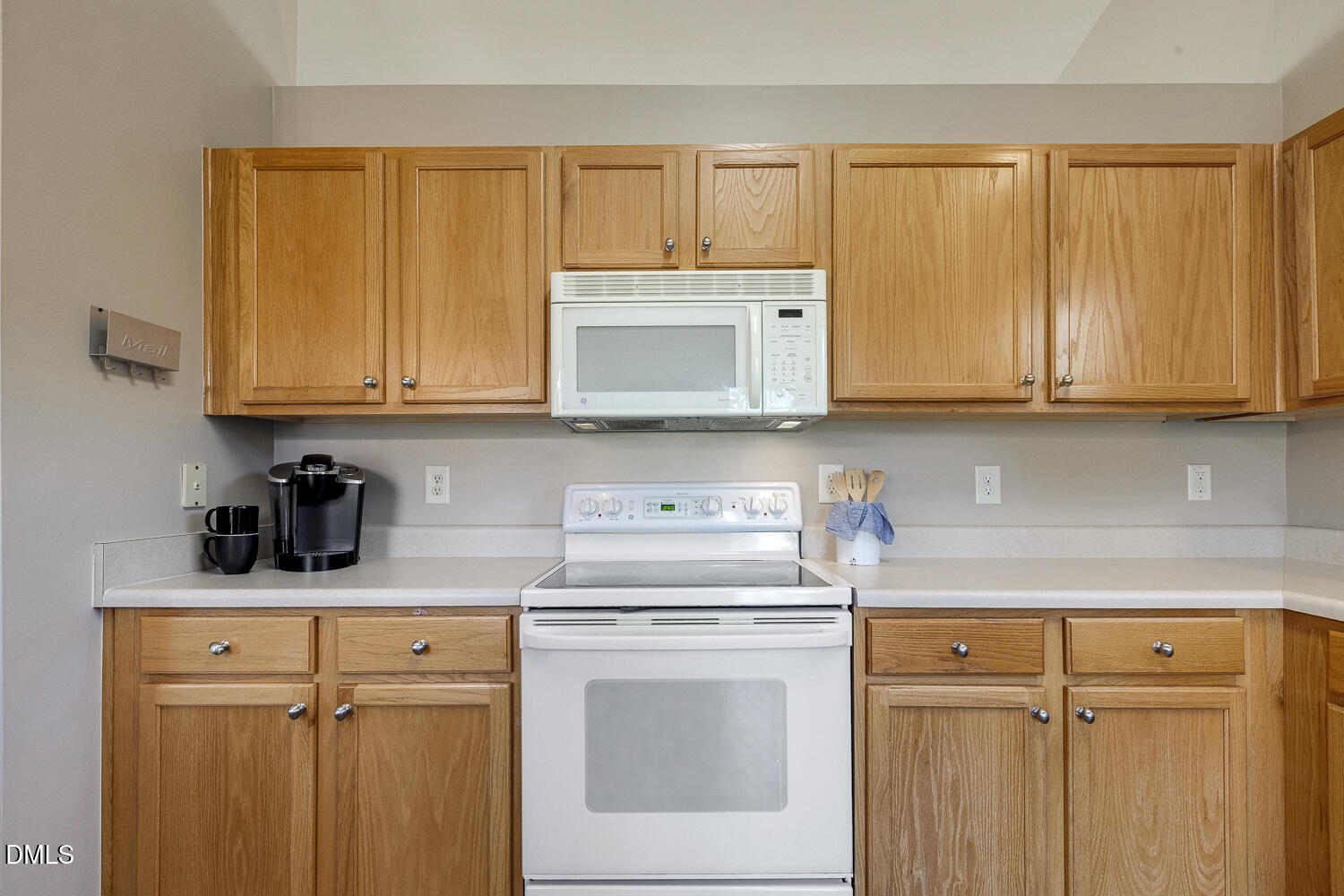 1753 E Ridge Heights Drive